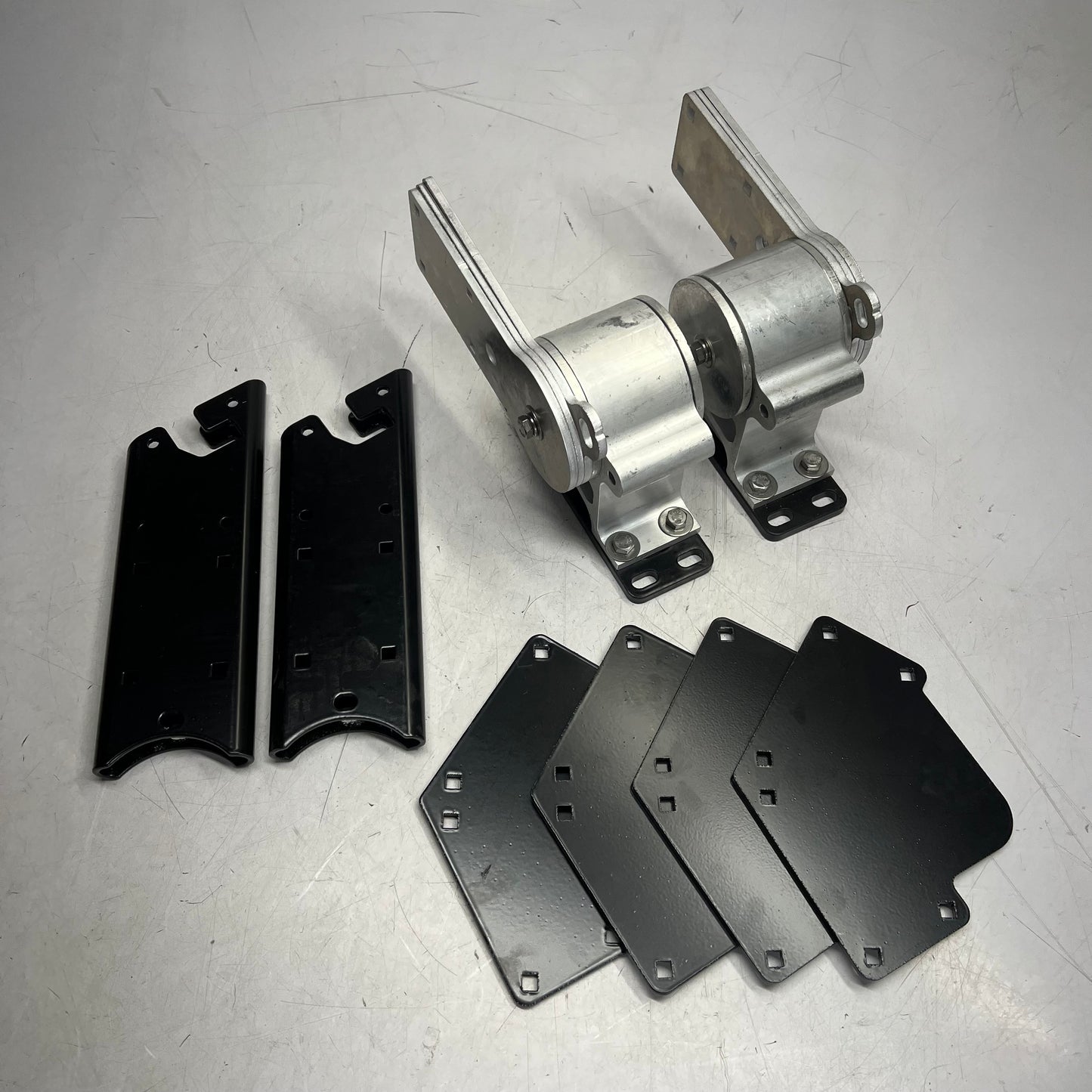 TIE DOWN Nauti Steps Lite Steps Mounting Bracket/pivot Hinge Black