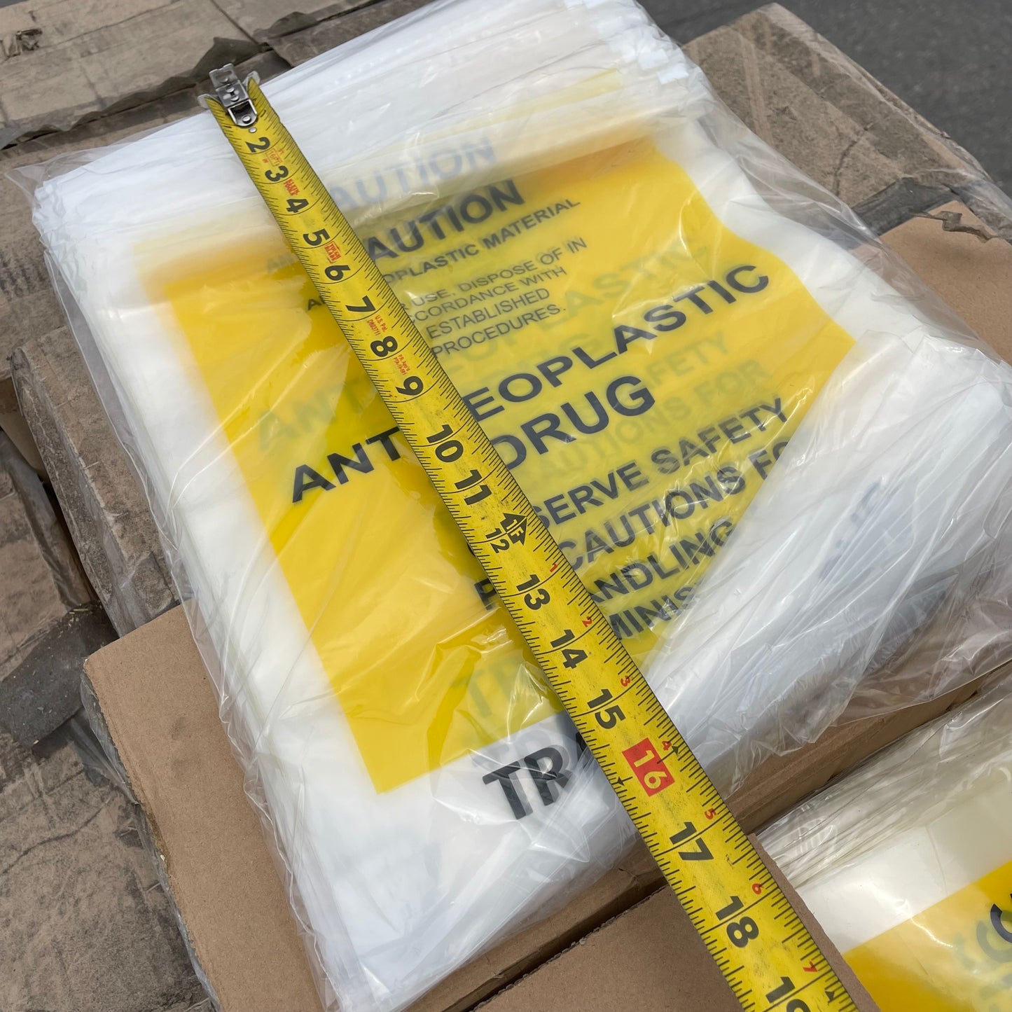 ZA@ Pallet of Plastic Ziplock Slider Bags with Antineoplastic Drug Label 12"x15" (BAGS ONLY)