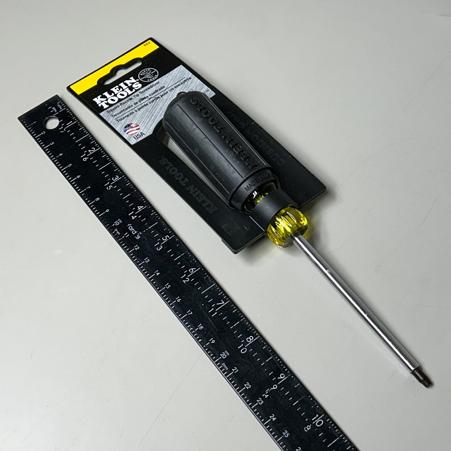KLEIN TOOLS 3-PK! Square Screwdriver with 4-Inch Round Shank 662 (New)
