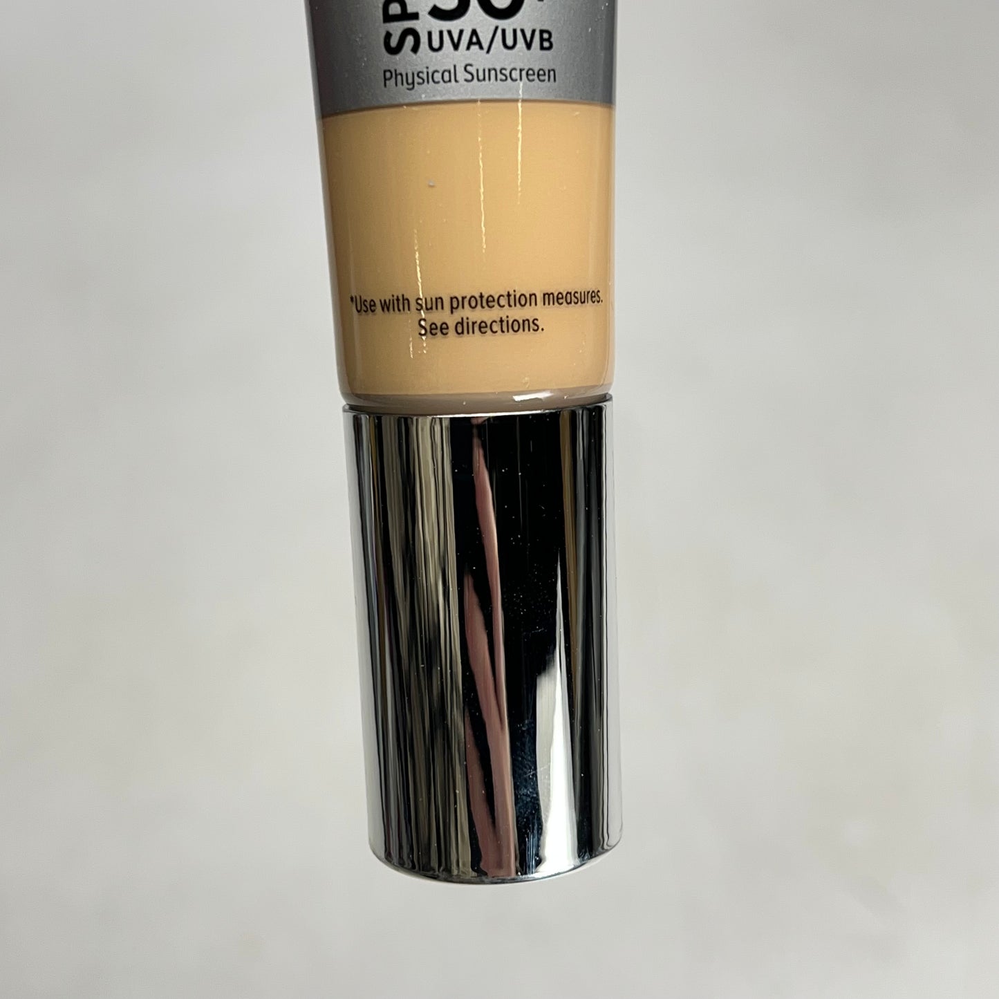 IT COSMETICS Cc+ Cream Full-coverage Foundation w/ Spf 50+ 1.08oz Light BB 05/26