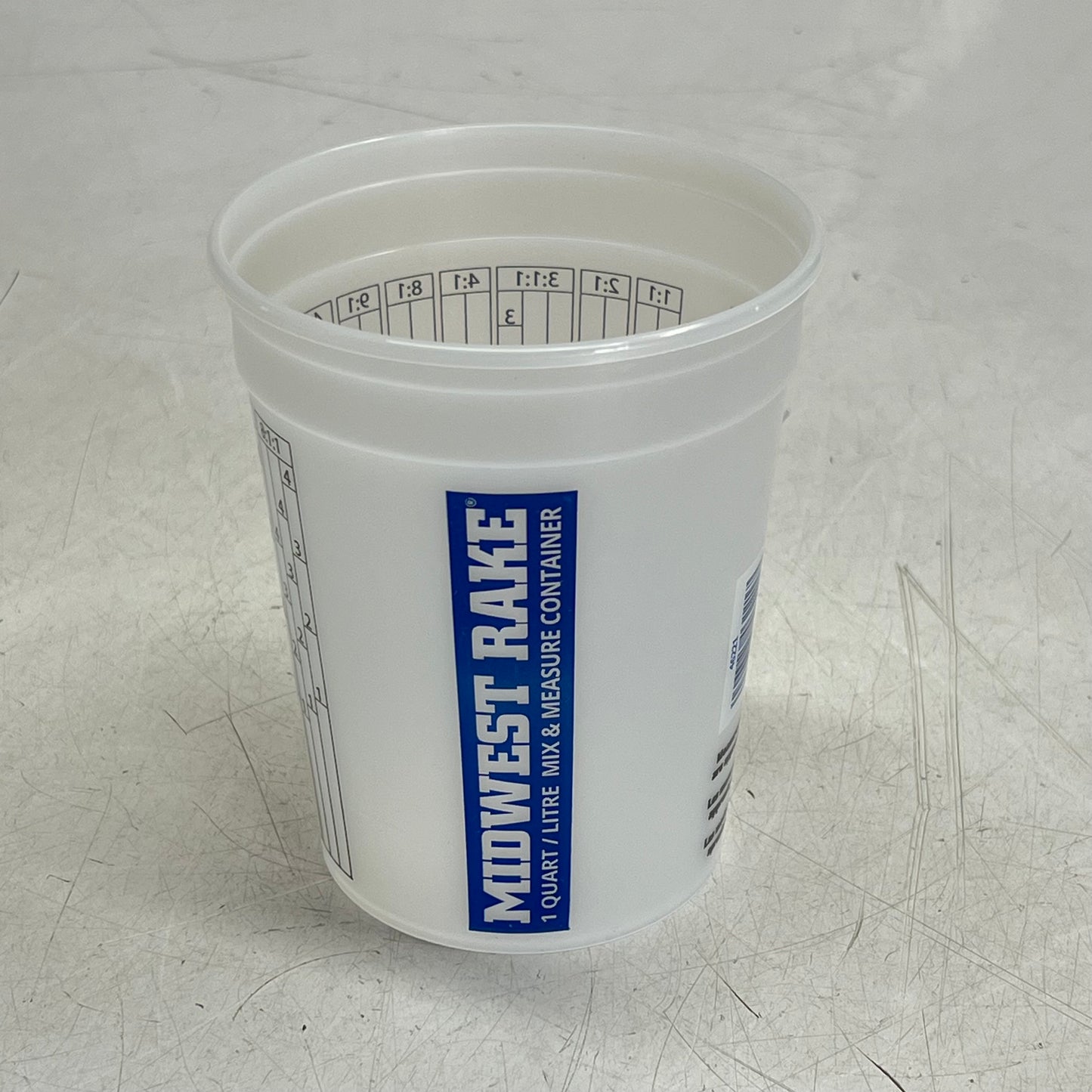 ZA@ MIDWEST RAKE  (10 PACK) Mix & Measure Container 1 Quart Clear 46221