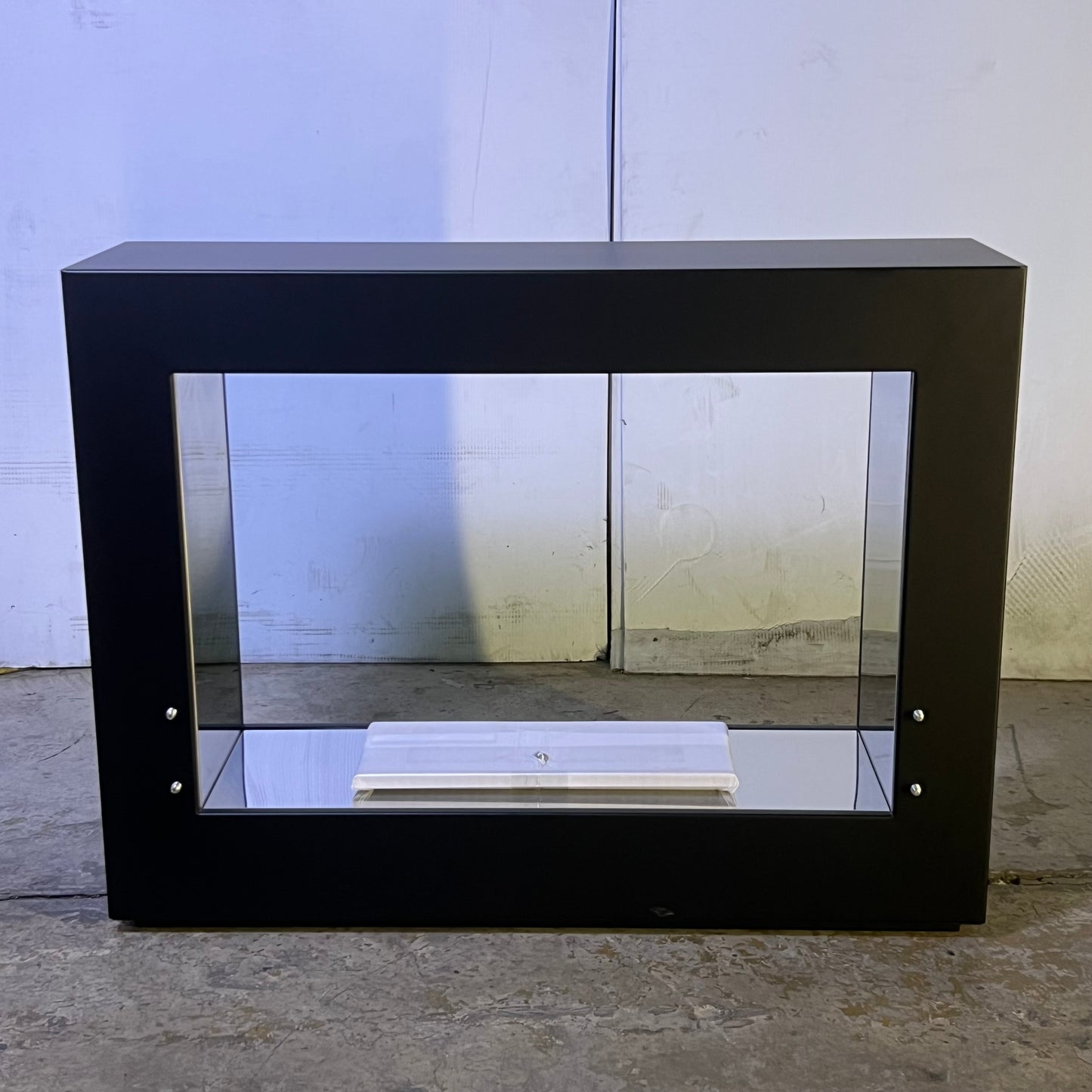 BIO FLAME  Double Sided Rogue 2.0 DS Fire Box 27.5"x36"x10.0" Black 2.0 DS (Minor Scratches)