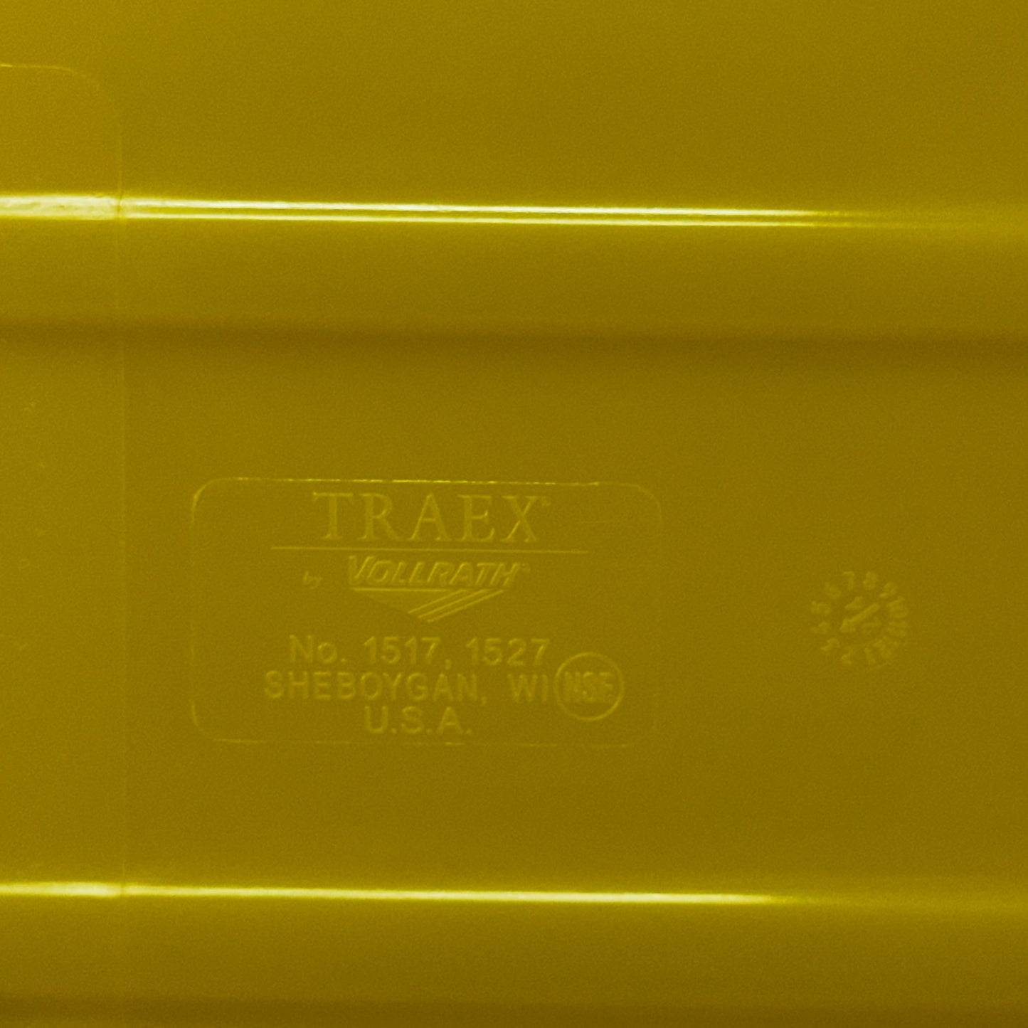 VOLLRATH (6 PK) Traex® Color-Mate Yellow Bus Tub / Food Storage Box 1527-C08