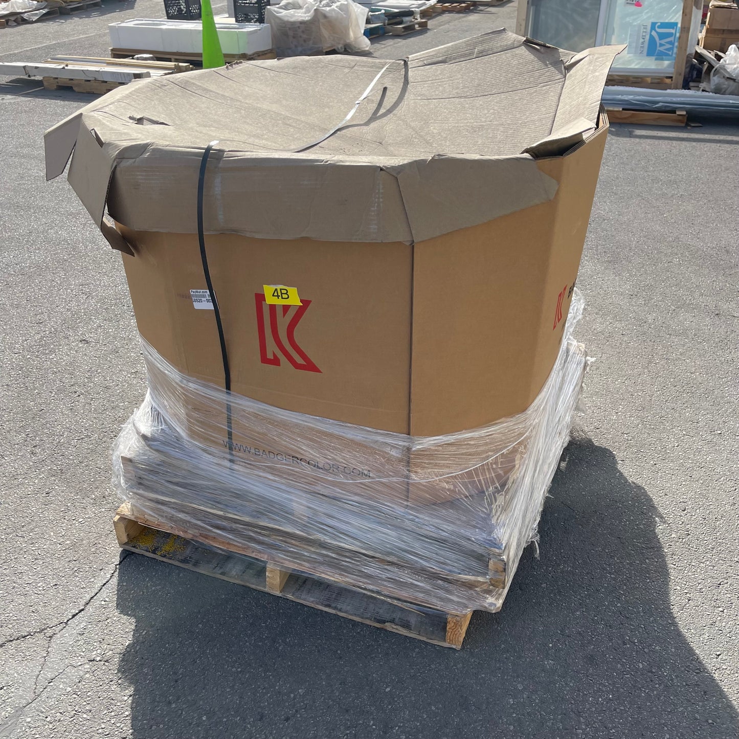 ZA@ Pallet of BADGER COLOR Plastic Resin Pellets Yellow (AS-IS)