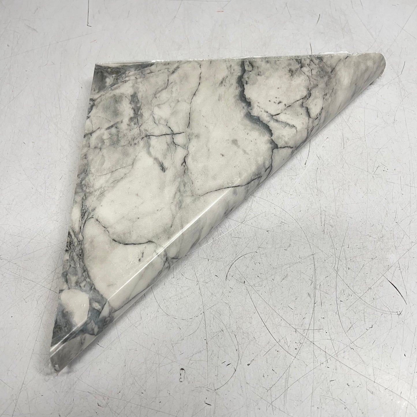 CLEARWATER SHOWER BATH Floating Corner Shelve 15" Everest Faux Marble STLCSB15