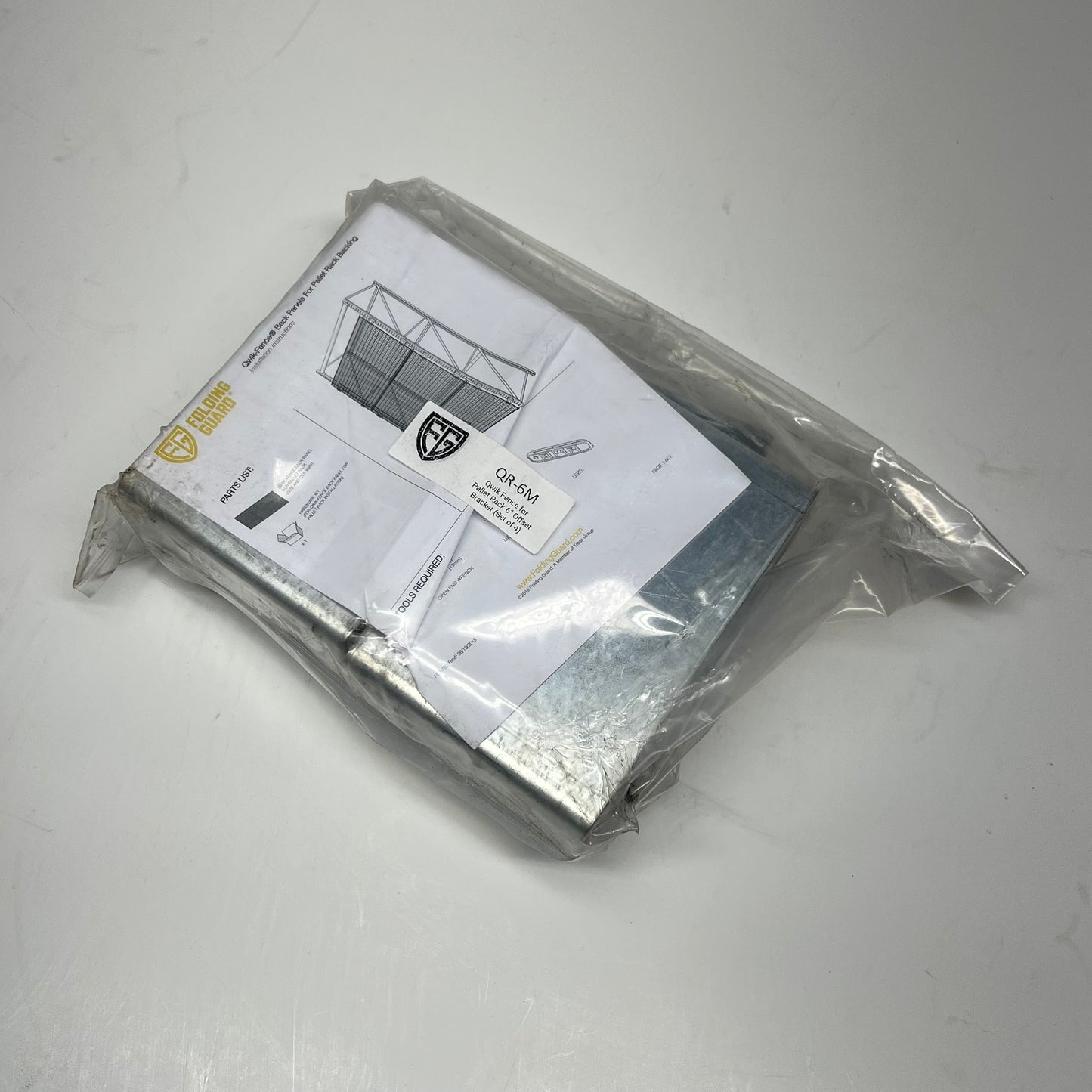 QWIK FENCE Offset Bracket for Wire Mesh Safety Panel Spacing  6" Silver QR-6M