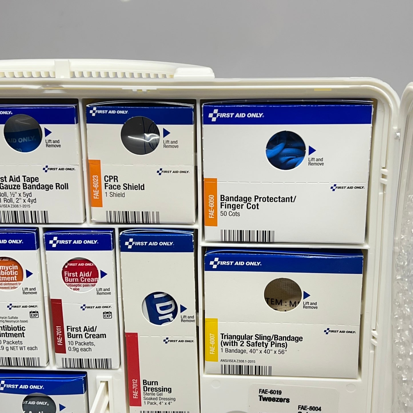 FC SAFETY First Aid Cabinet Smart Compliance Food & Meds 90659-021 BB 03/27