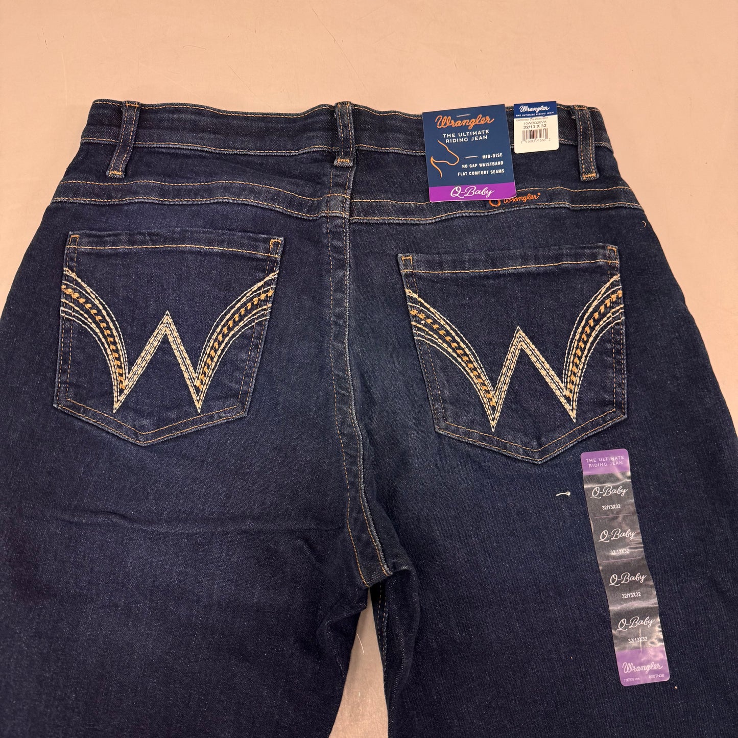 WRANGLER The Ultimate Riding Jean Q-Baby Mid-Rise 32/13 x 32 Avery 10WRQ20VA