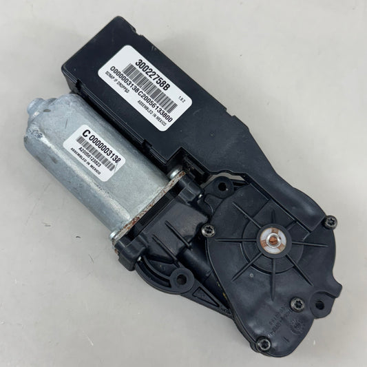 MOPAR PARTS 4th Gen Mega Cab Sunroof Motor For Ram Black 30022758B (As-is (Slightly Rusted))