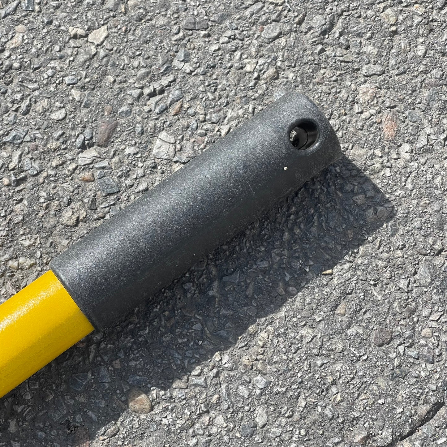 PREMIER Fiberglass Extension Pole, Pro Heavy Duty Push Button 8‘-16’ Yellow