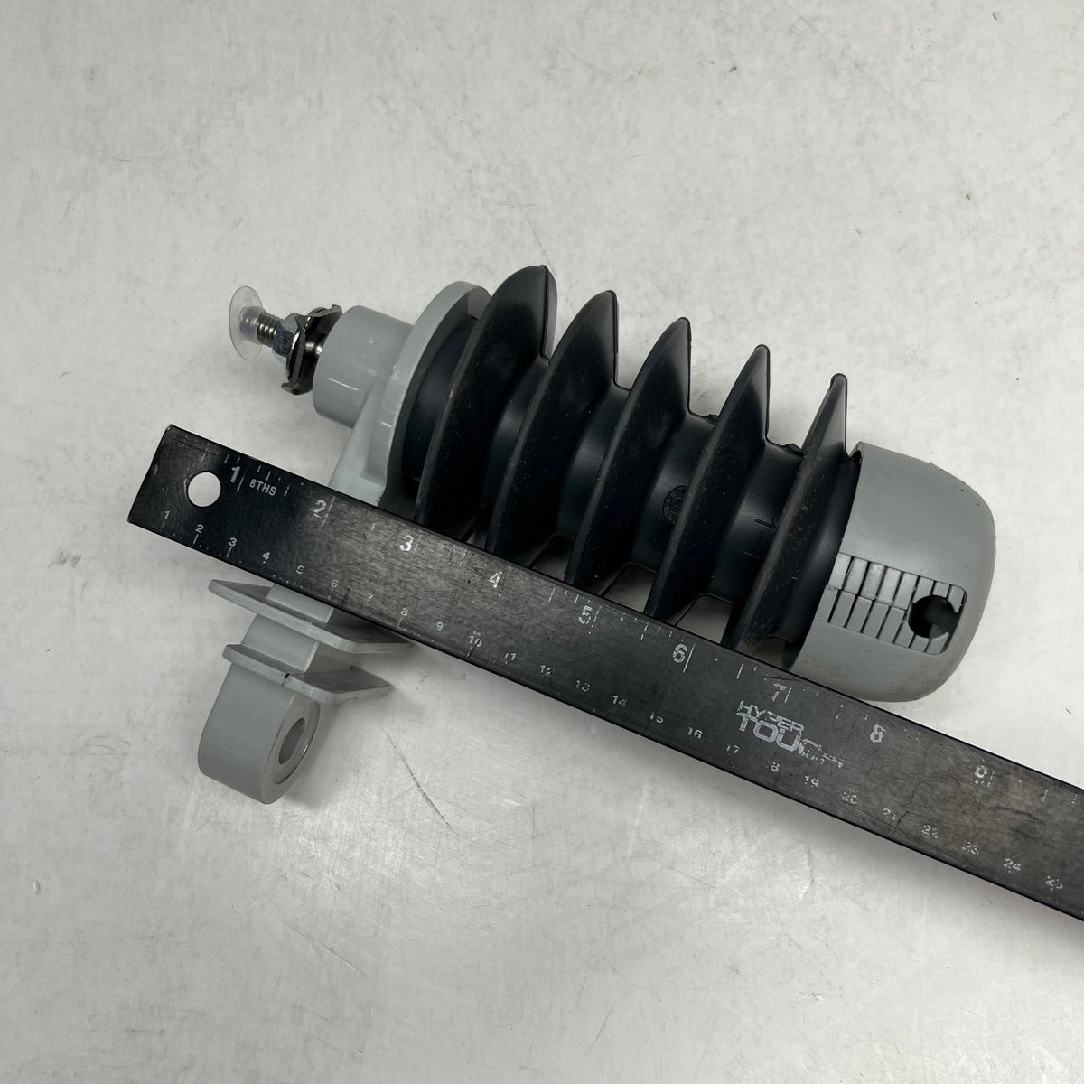 HUBBELL Ohio Brass PVR Riser Pole Dist Arrester Optima 8.4 kV Grey 2172597314