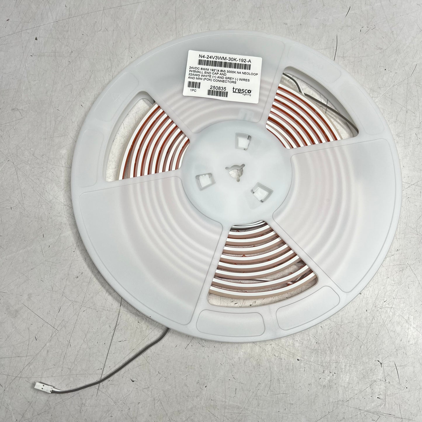 TRESCO LIGHTING Ultra Sleek Light Strip 24VDC 16' 3000K L-N4-24V3WM-30K-192-1