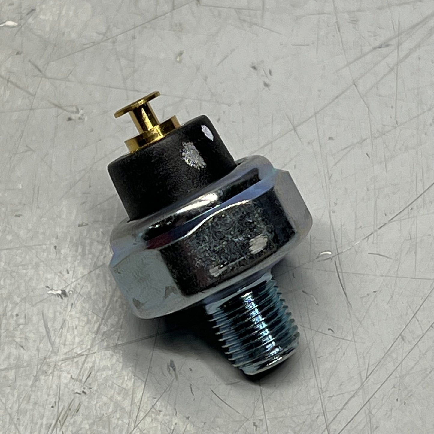 E-Z-GO SVC Switch Oil Press Genuine OEM 150cc, ISG EFI Silver 696115