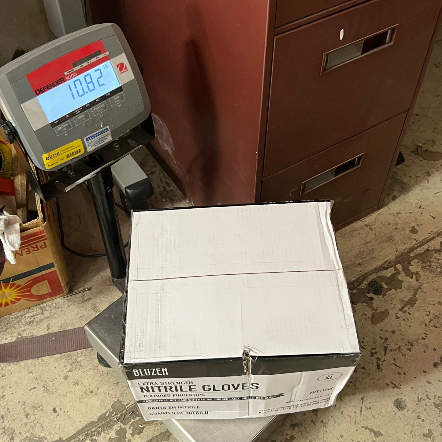 ZA@ BLUZEN (10 PACK of 100Gloves) Nitrile Gloves Textured Fingertips, Black Sz XL NIT104XL (New) A