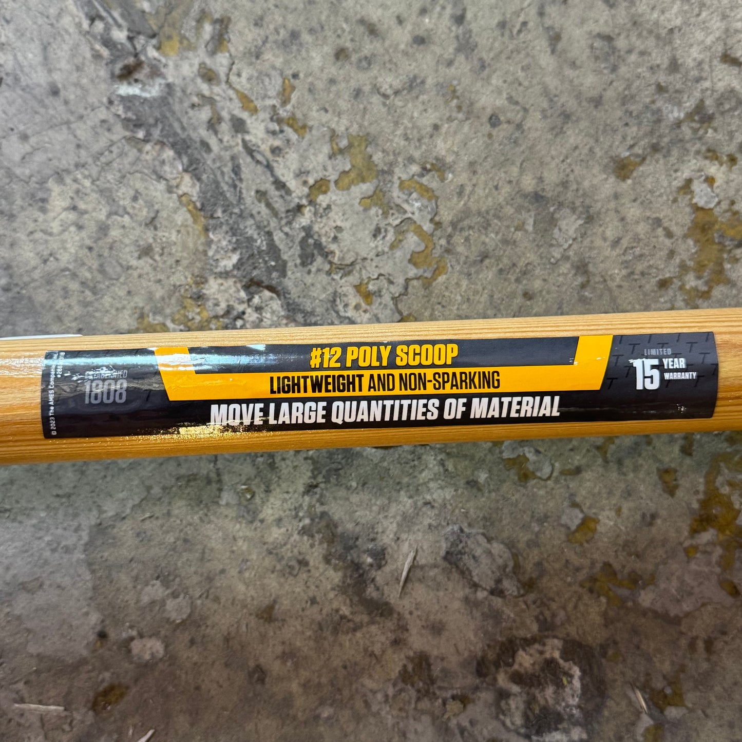 TRUE TEMPER #12 Poly Scoop Lightweight & Non-Sparking 1680100
