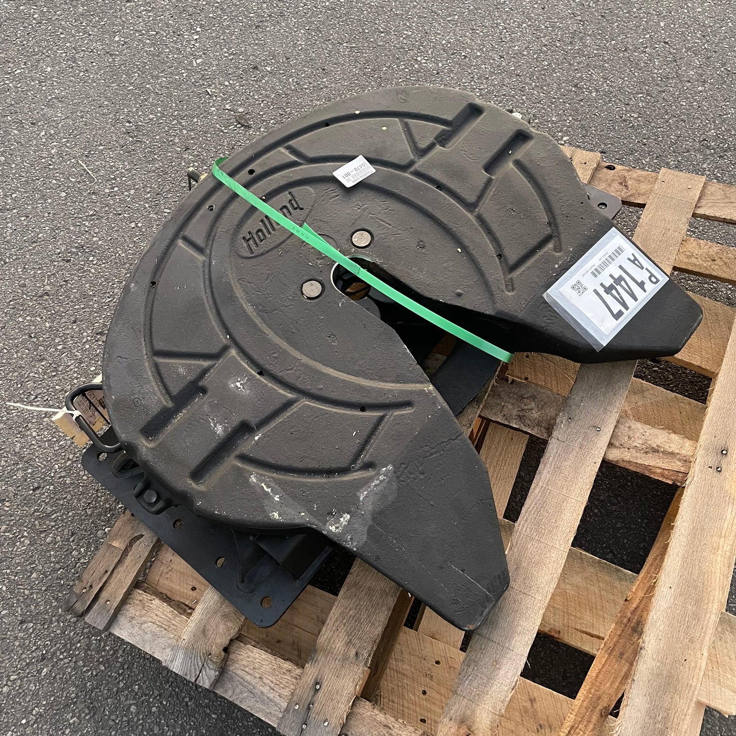 HOLLAND Fifth Wheel Assembly FW35 Flat Plate 5.7 FW35-S12360-1