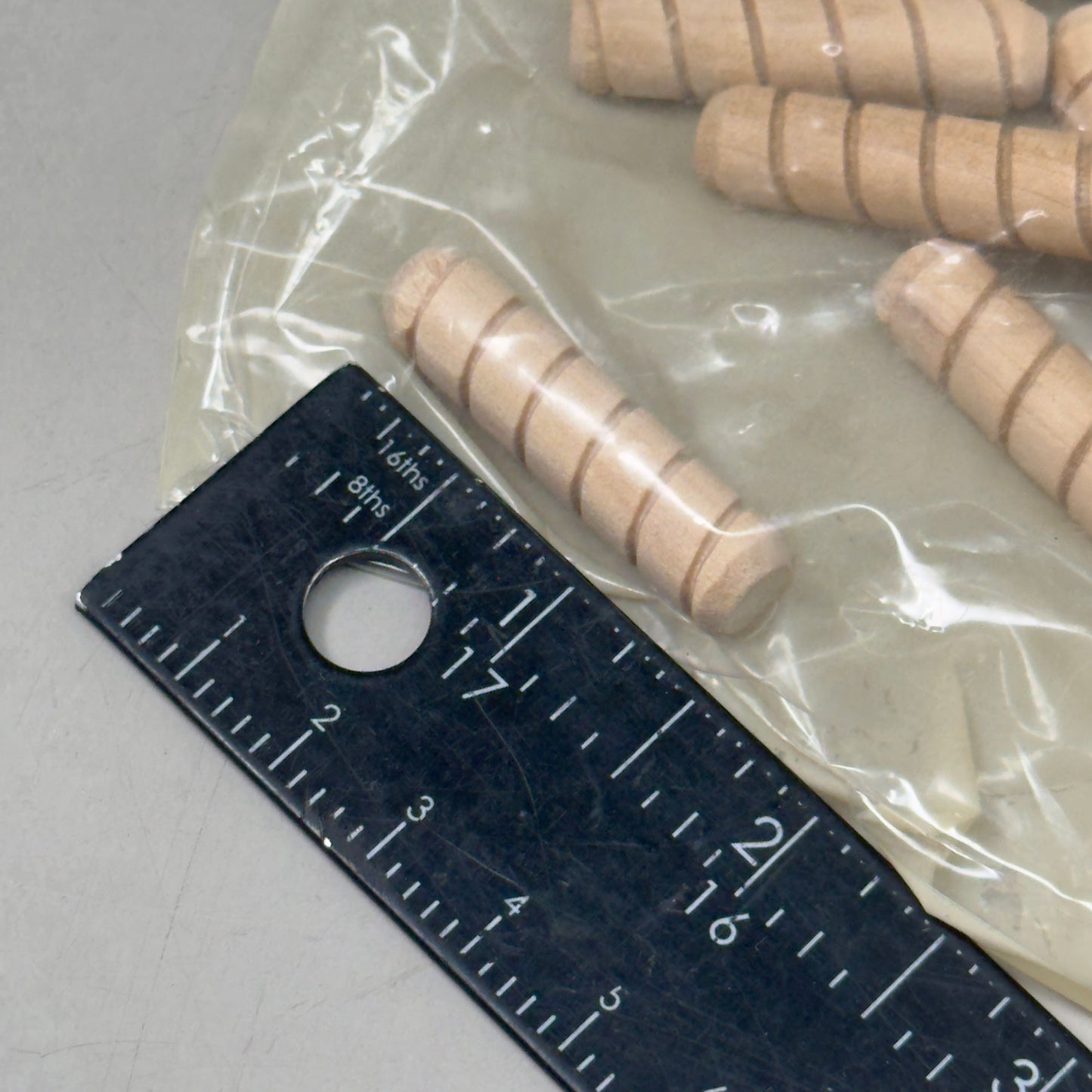 ROCKLER (4 PACK, 200 DOWELS TOTAL) Spiral Dowel Pins 3/8" x 1-1/2" Light Tan