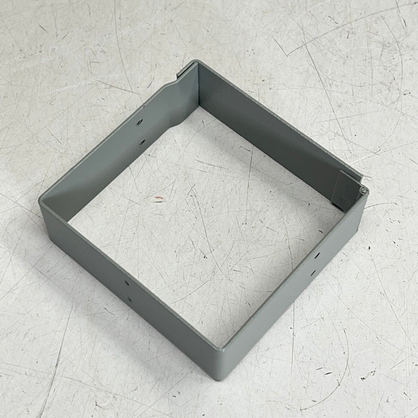 HUBBELL WIEGMANN (2 PACK) Connector Hinged-cover Carbon Steel 4x4 Grey C0404