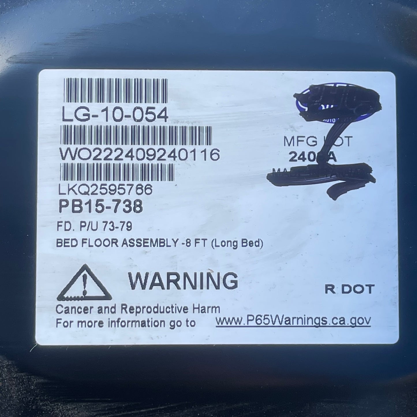 ZA@ Pallet of CLASSIC INDUSTRIES Truck Bed Floor Assembly for Ford F-series & Bronco 1973-79 TR11215A (AS-IS)