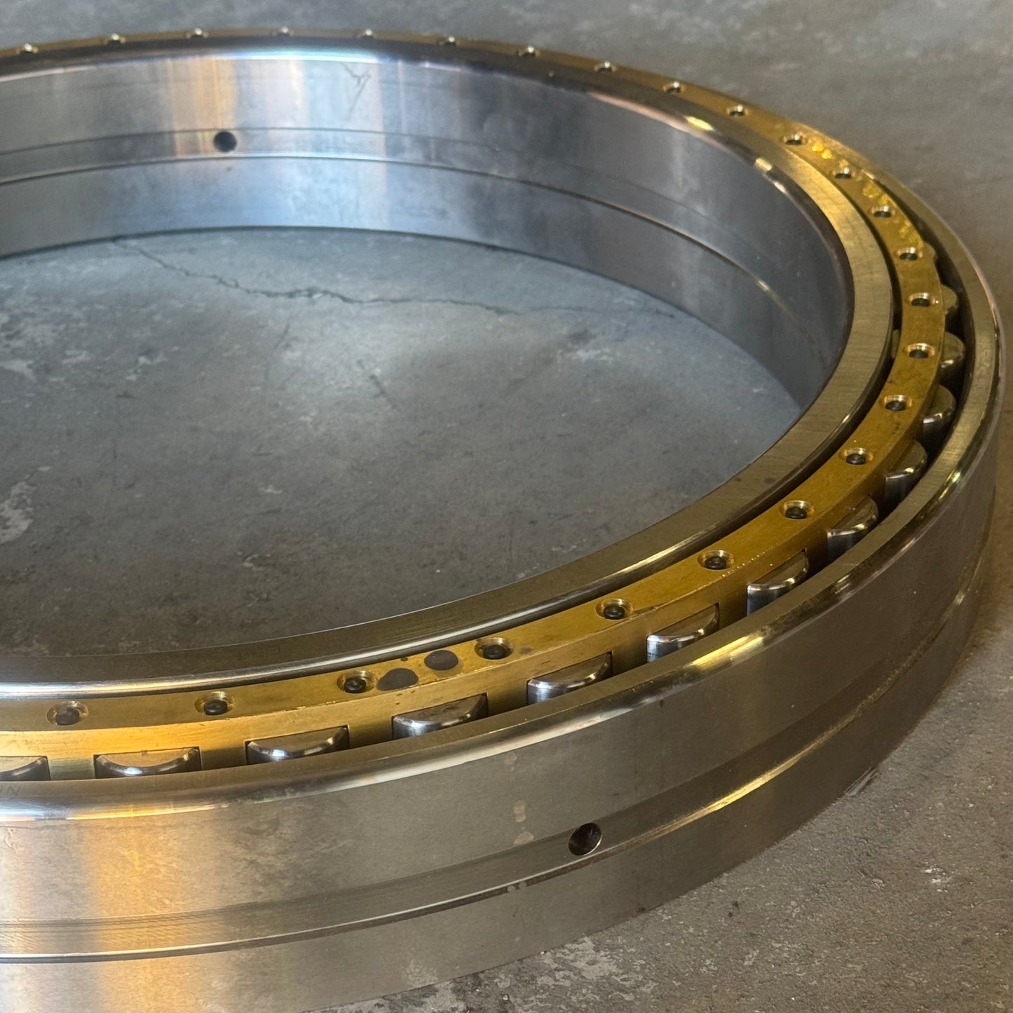 High Precision Roller Bearing Sz 20” D x 3” H NFP5295AMW5R12-16