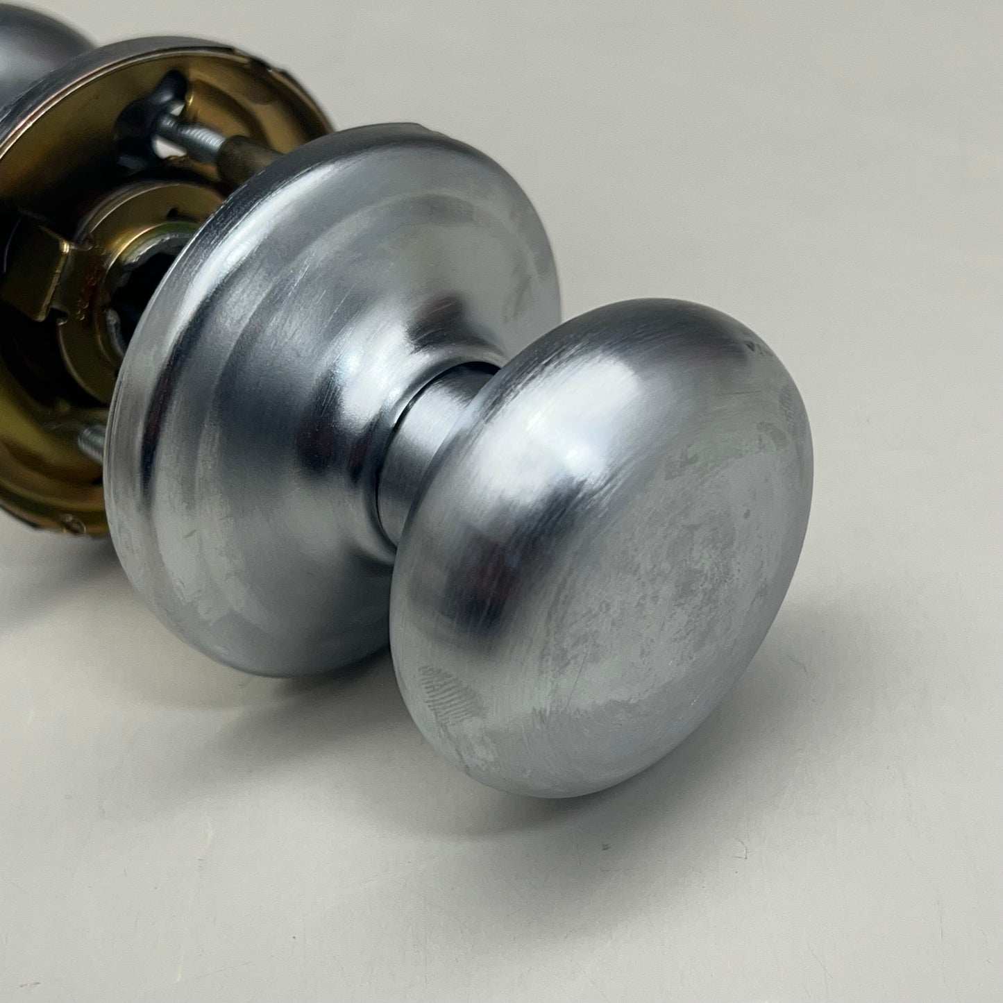 KWIKSET Passage Hancock Door Lock Knob 720H 26D Satin Chrome 97200956