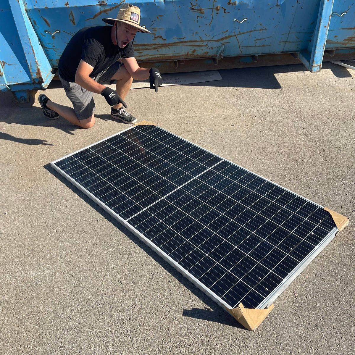 JINKO Solar Panel Photovoltaic Module 79"x39" JKM405M-72HL-V