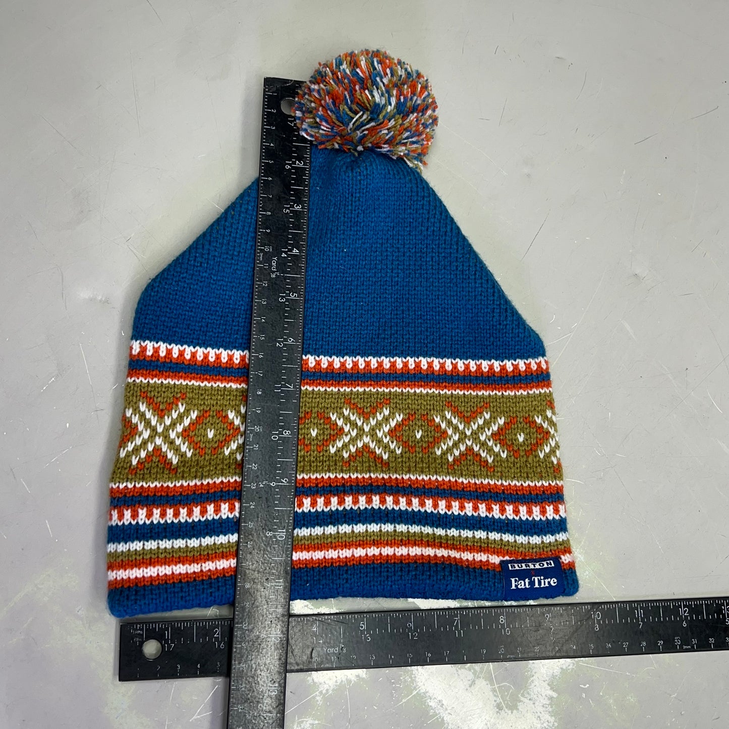 BURTON Snowboard X Fat Tire FT Fairisle Pom Beanie One Size Multicolor (Used)