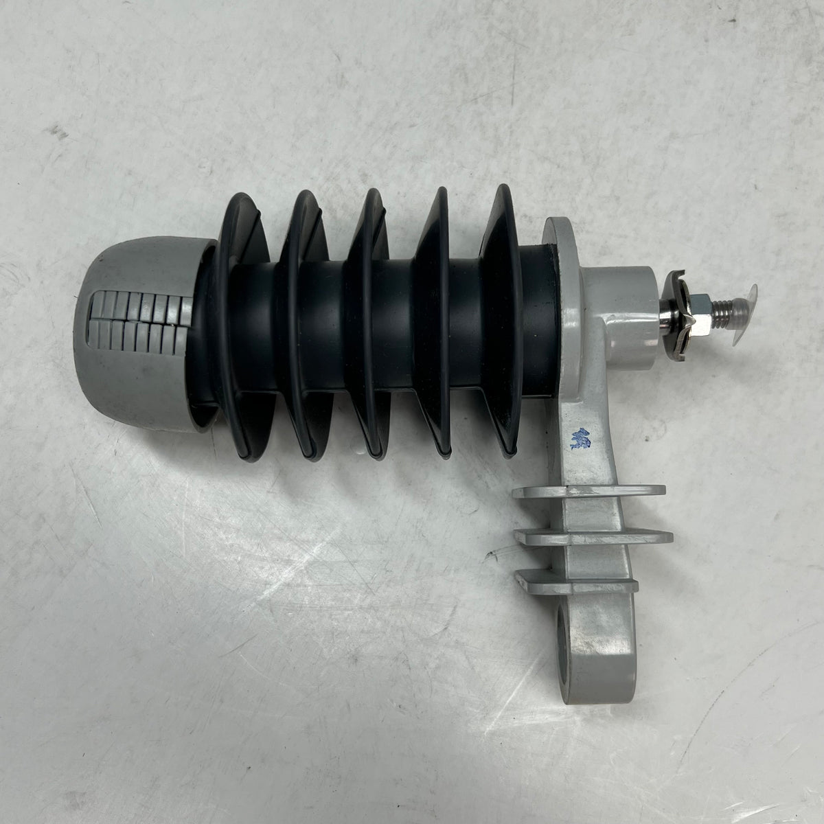 HUBBELL Ohio Brass PVR Riser Pole Dist Arrester Optima 8.4 kV Grey 2172597314