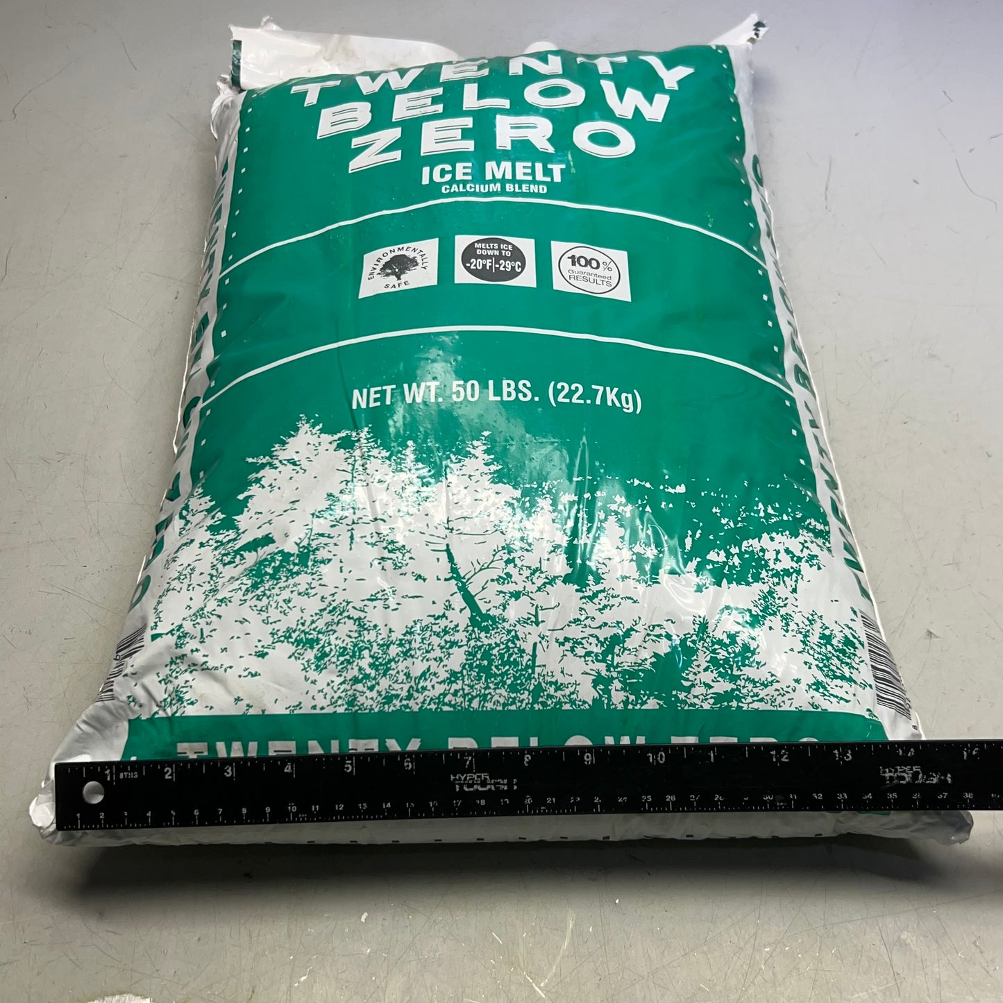 ZA@ TWENTY BELOW ZERO Salt Depot Ice Melt 50 Lb