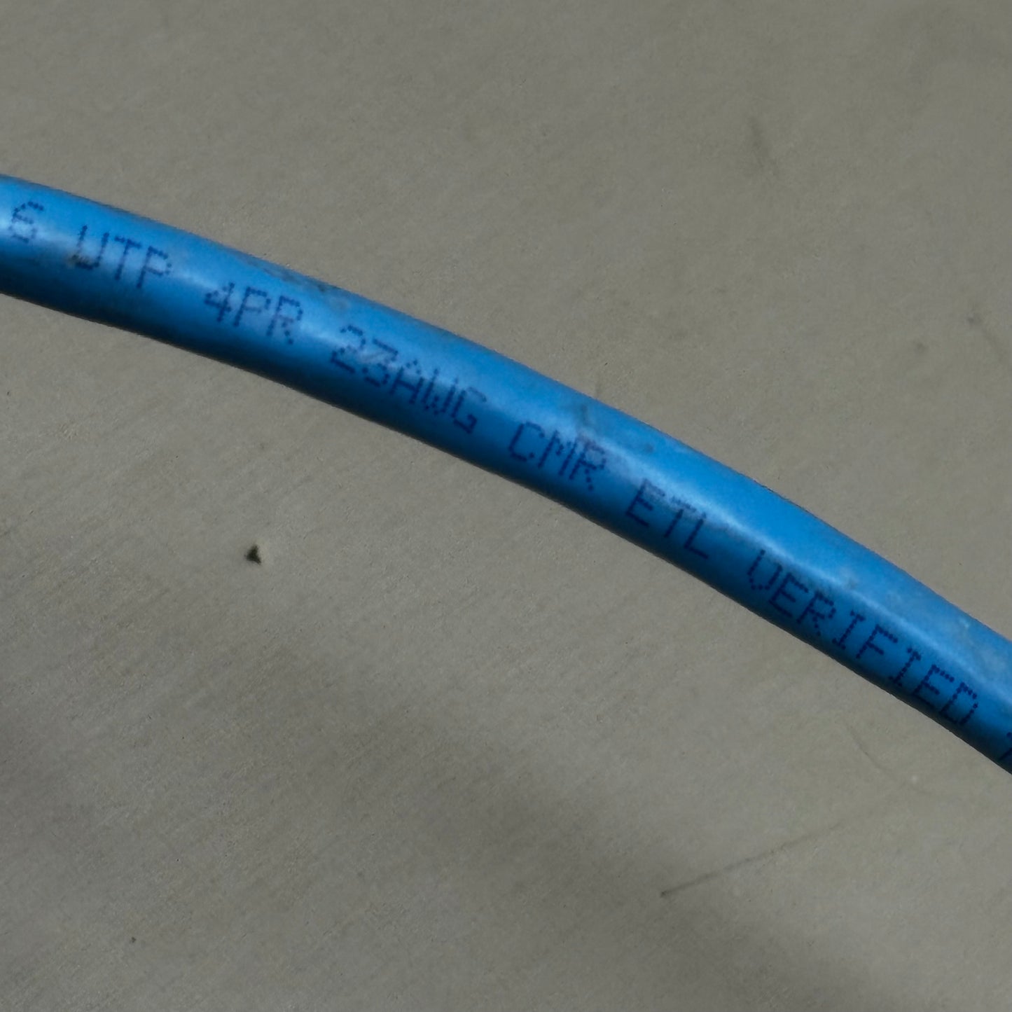 SCP Communications Cable CATa CMR BL-88 75 Degrees Rated Temp TUR2304S031PG2300305