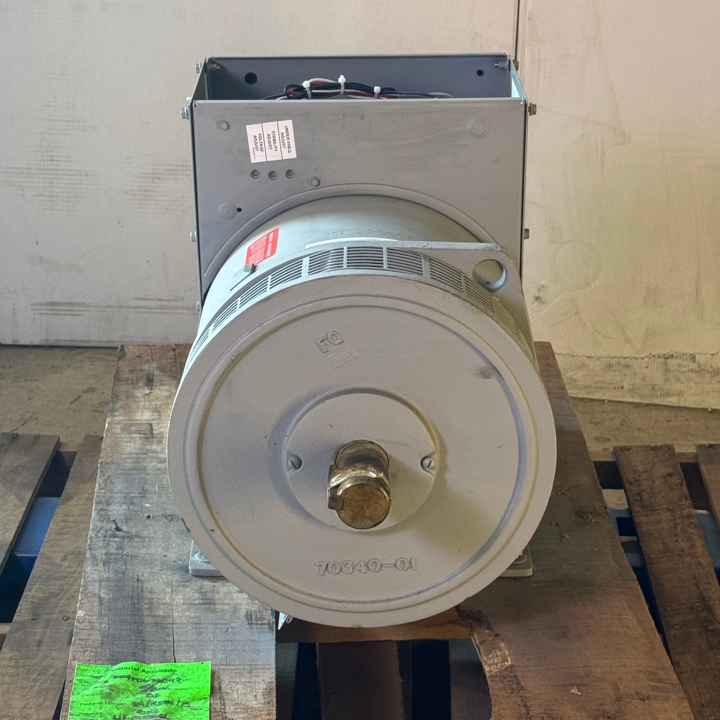 MARATHON Magnaplus Synchronous AC Generator 40 kW/50 kVa Sz 27"L x 13.5"W x 18.5"H, 284PDL28047