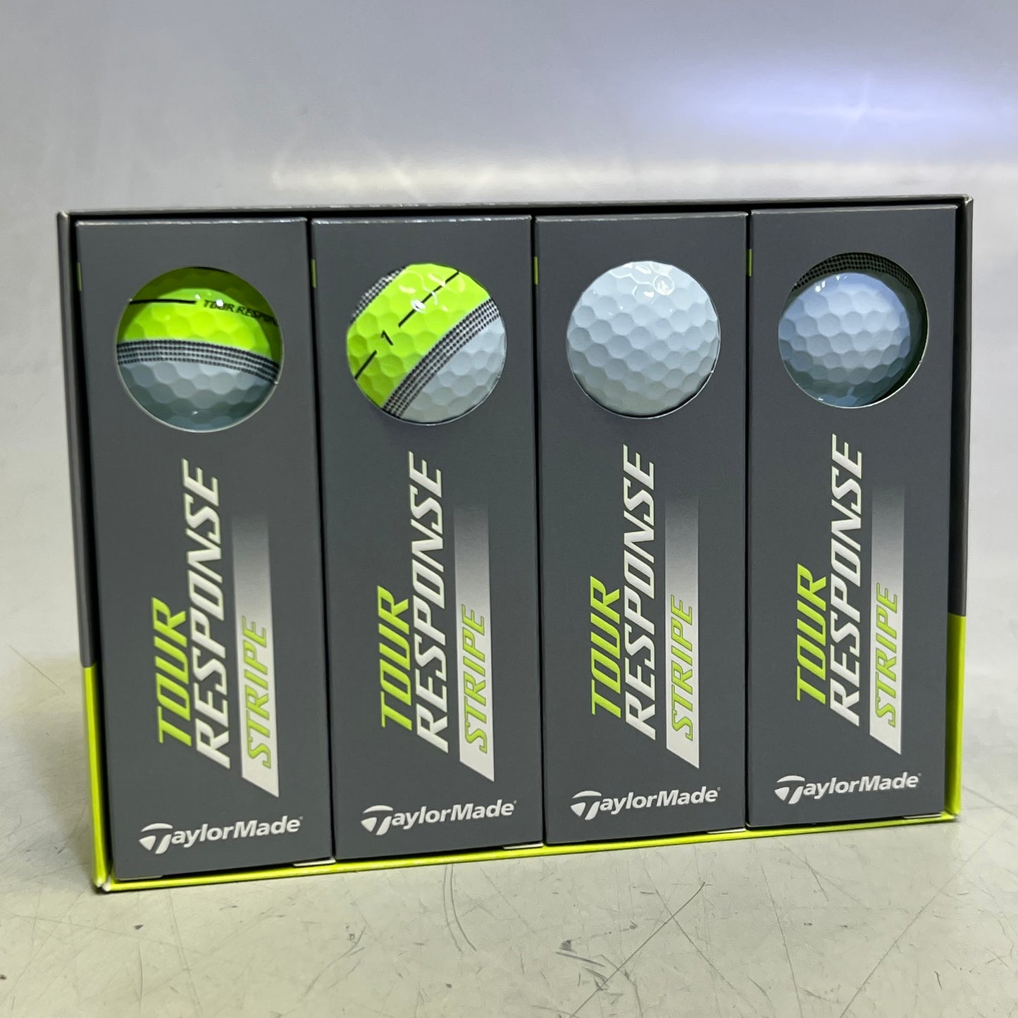 TAYLORMADE (12 PACK) Tour Response Stripe