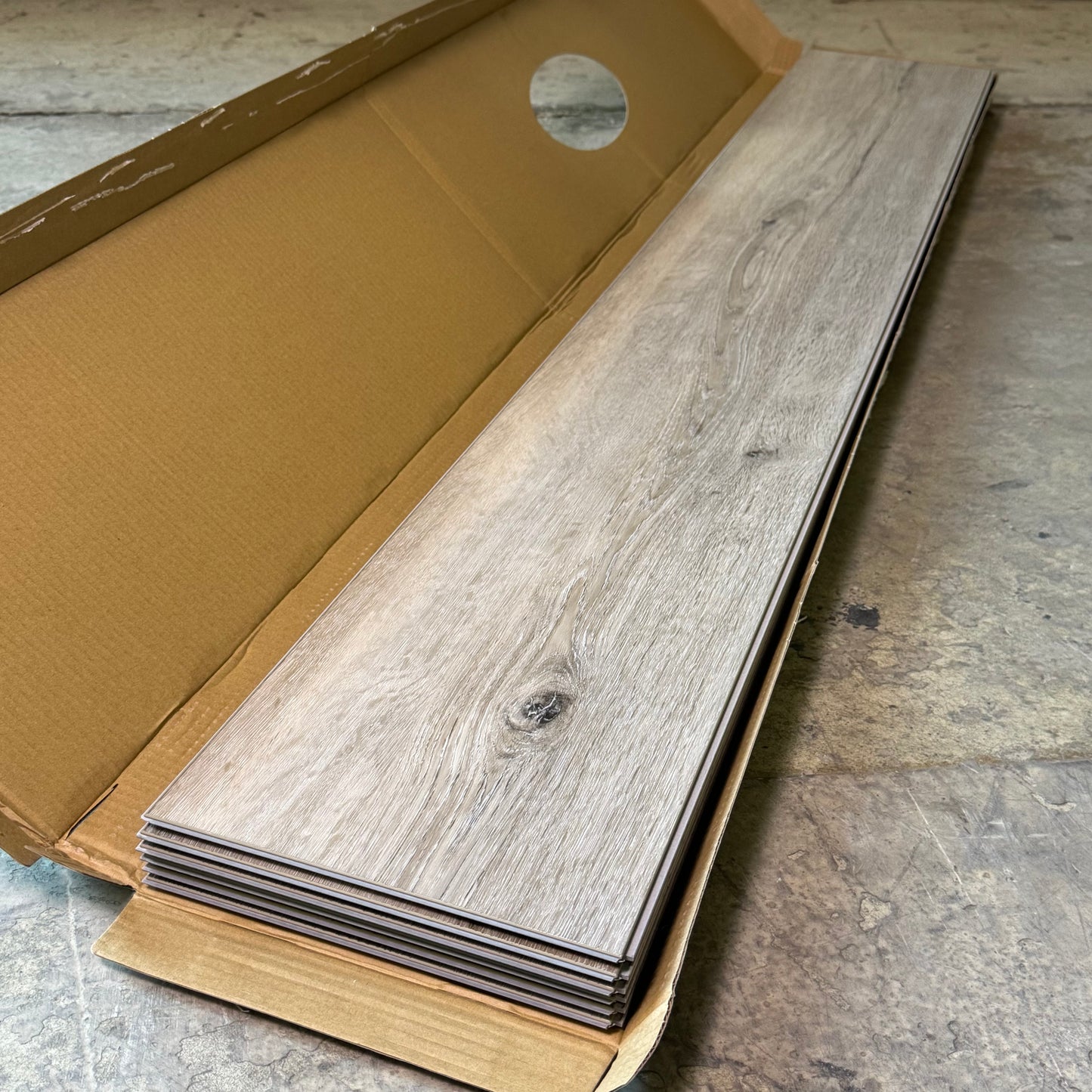 RIO GRANDE (6 Pieces) Luxury Vinyl Plank 9" x 60" Light Brown 1097568007960