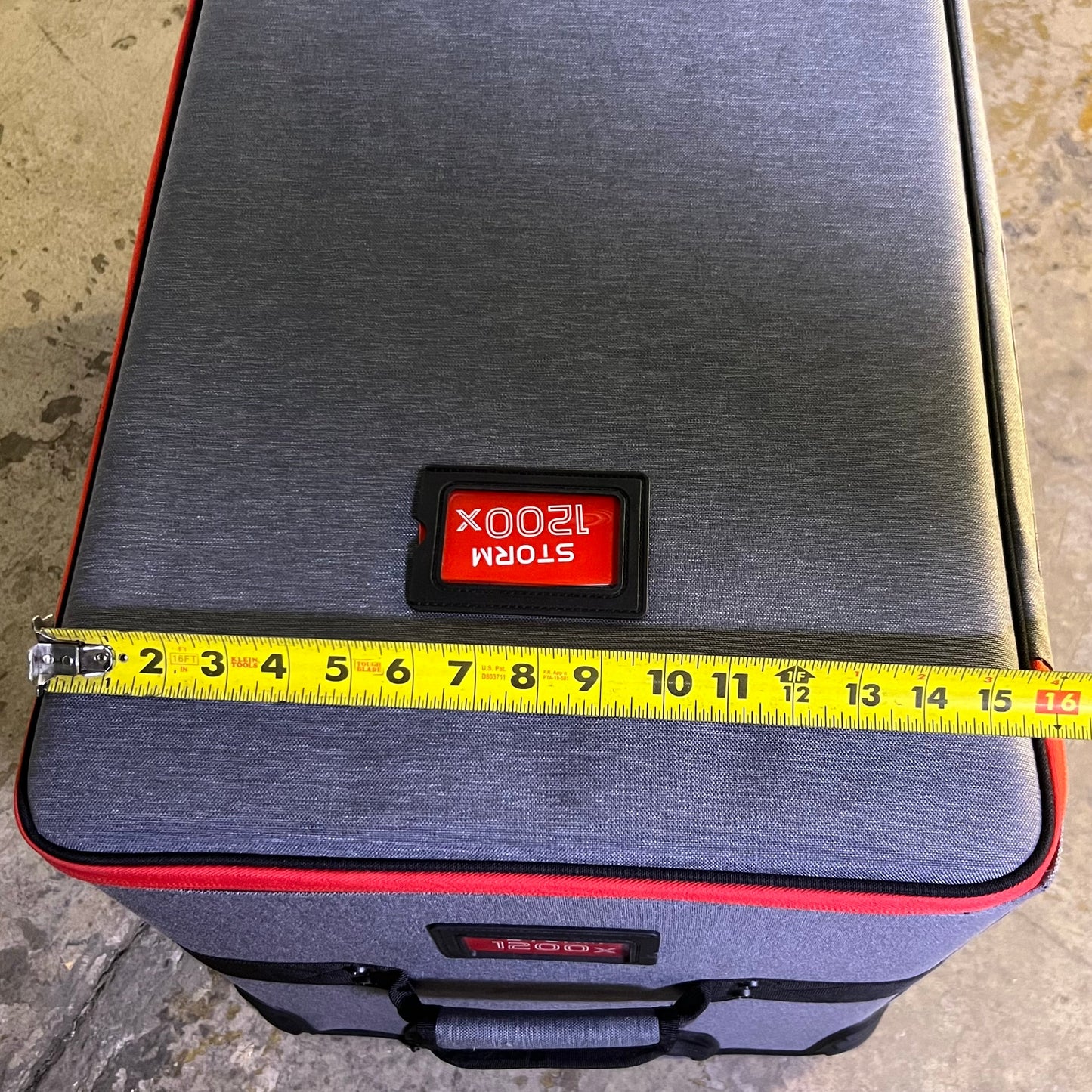 APUTURE Storm 1200x, 1200w Bi-color Led Monolight Sz 14"L x 11"W x 13"H, Black AP0700019X