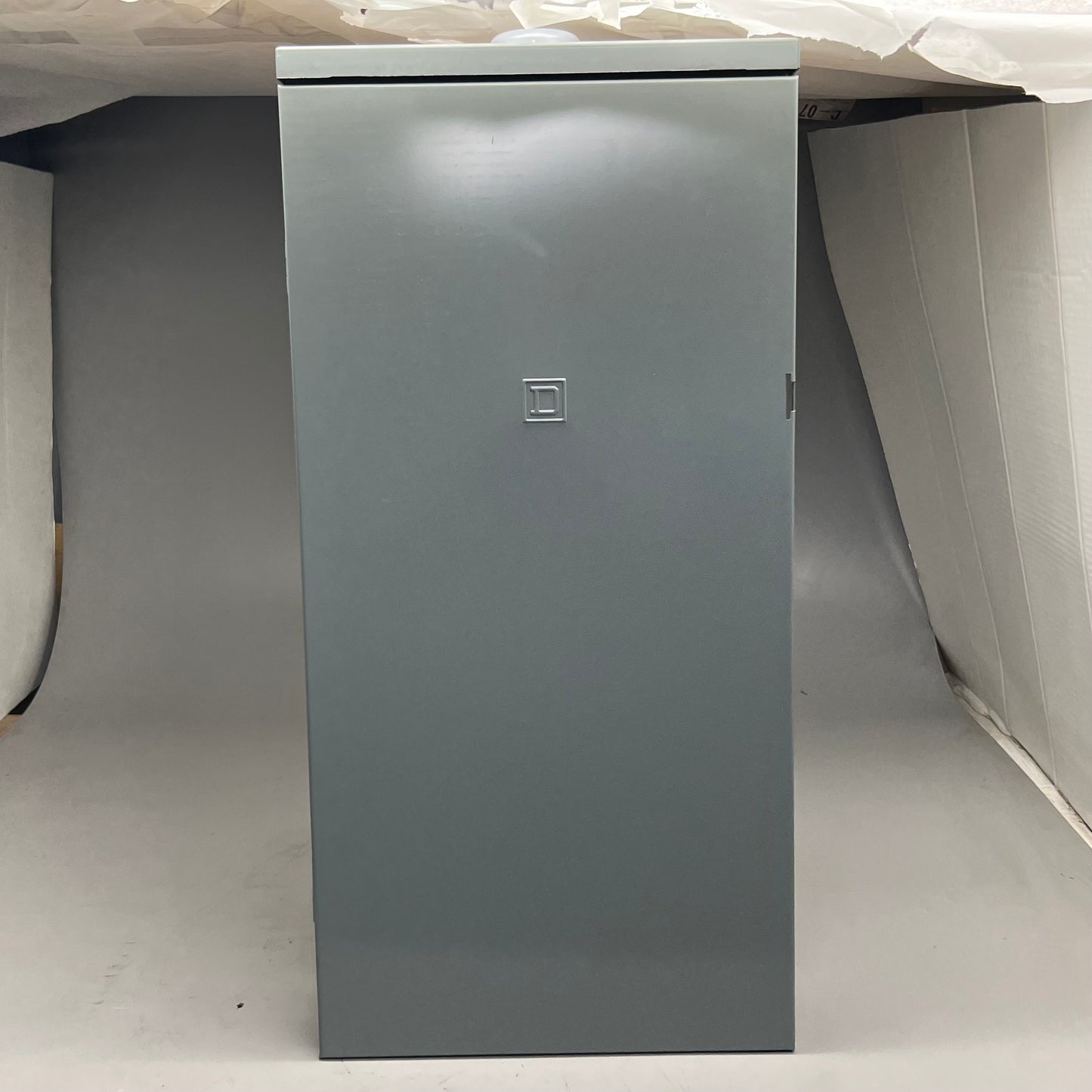 Schneider Electric Circuit Breaker 20 spaces, 40 circuits, 225A, HOM2040L225PRB