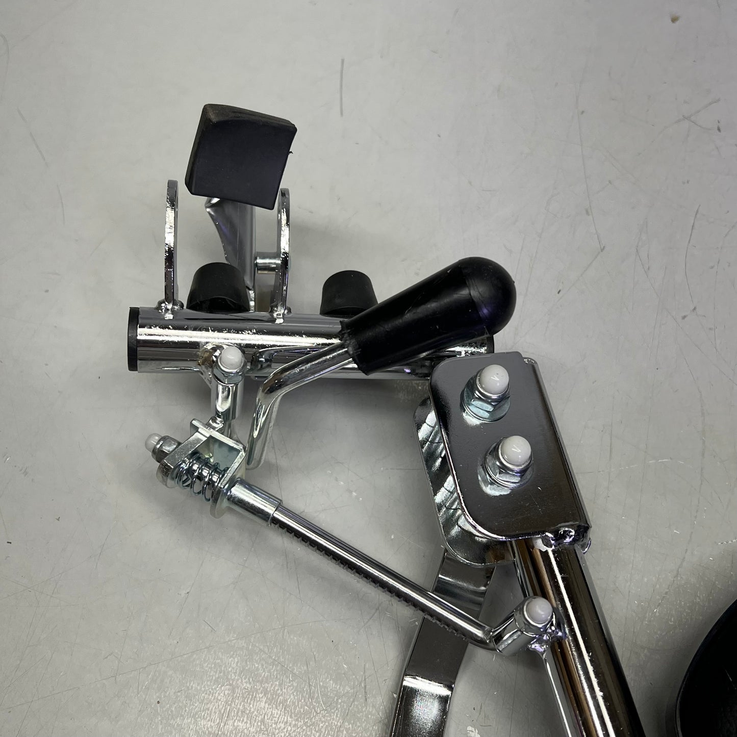 DRIVE (PAIR) Aluminum Articulating Elevating Leg Rests 1-1/2" Spacing STDELR-AL