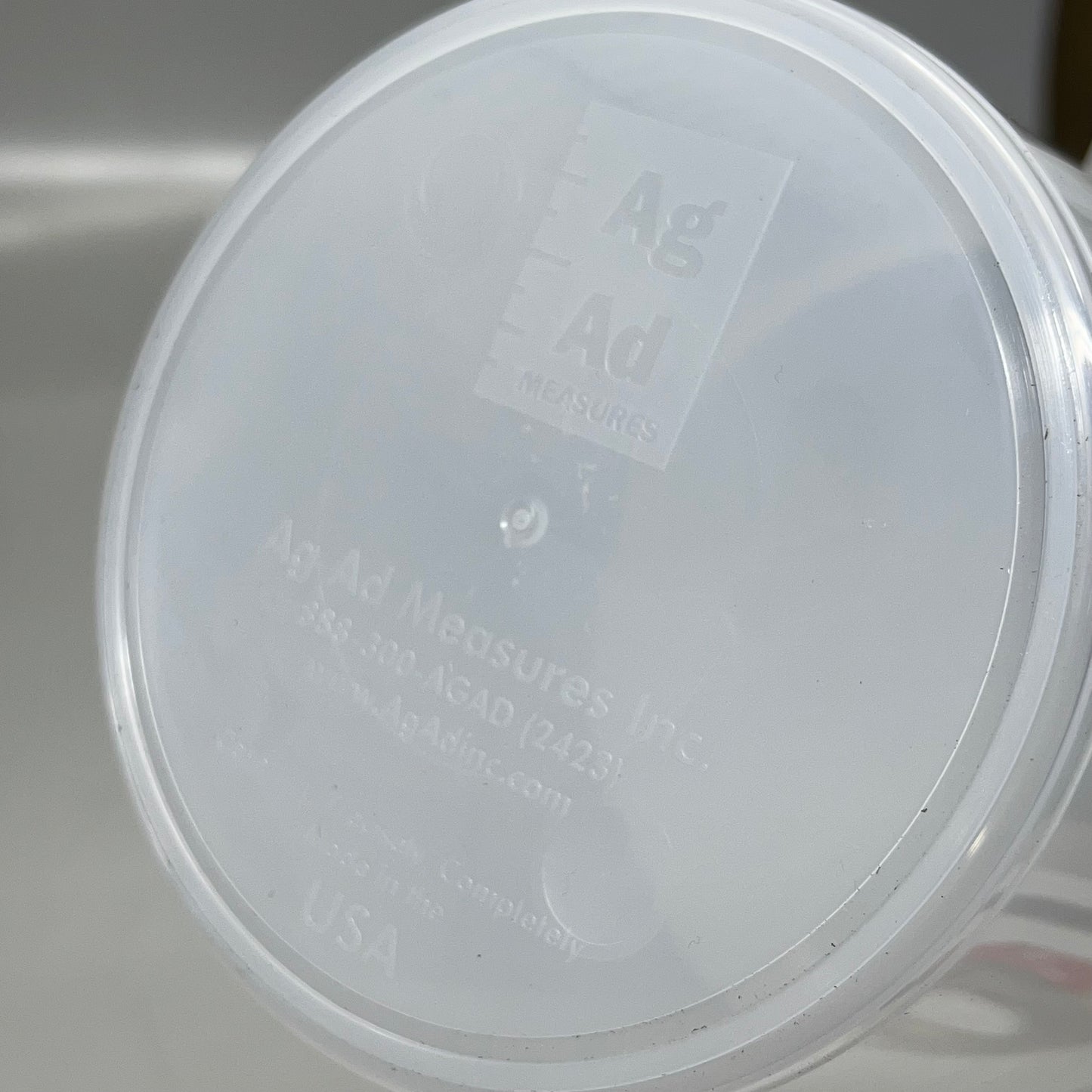 ZA@ AG AD MEASURES (2 PACK) Plastic Mac Pitcher W/ Handle & Spout 2 Quart Clear