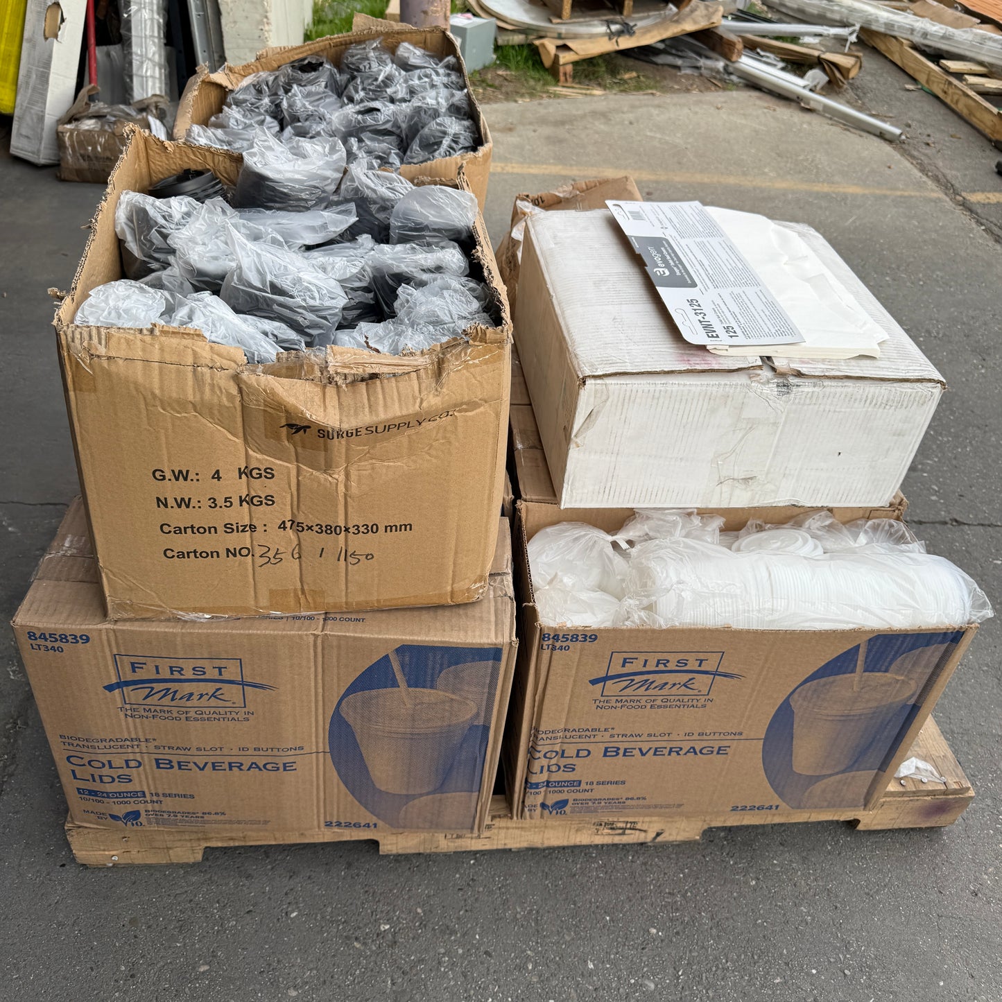 ZA@ Pallet of FIRST MARK Clear Lids, Black Hot Cup Lids, Tortilla Strips, & Toilet Seat Covers