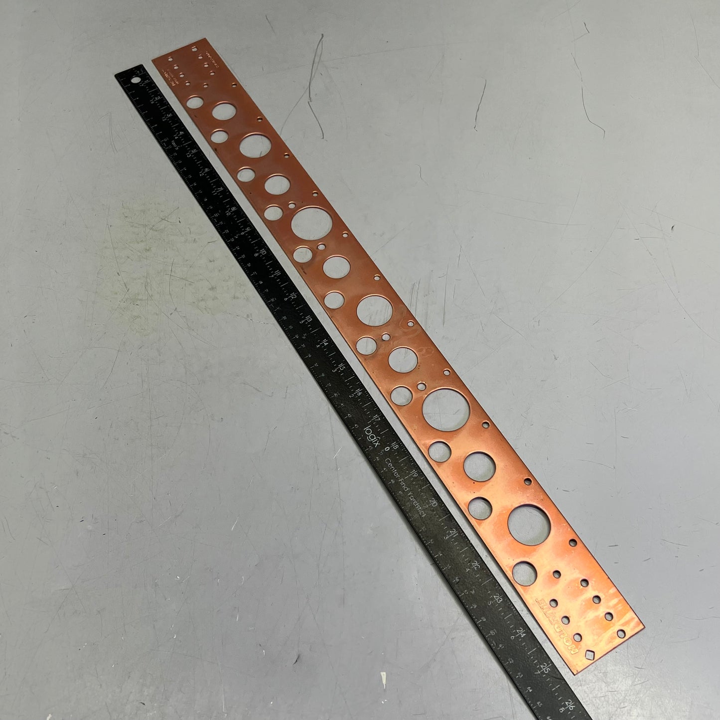 HOLDRITE (10 PACK) Heavy Gauge Copper Stub Bracket 1/2",3/4",1-1/4" 26" L  107-26