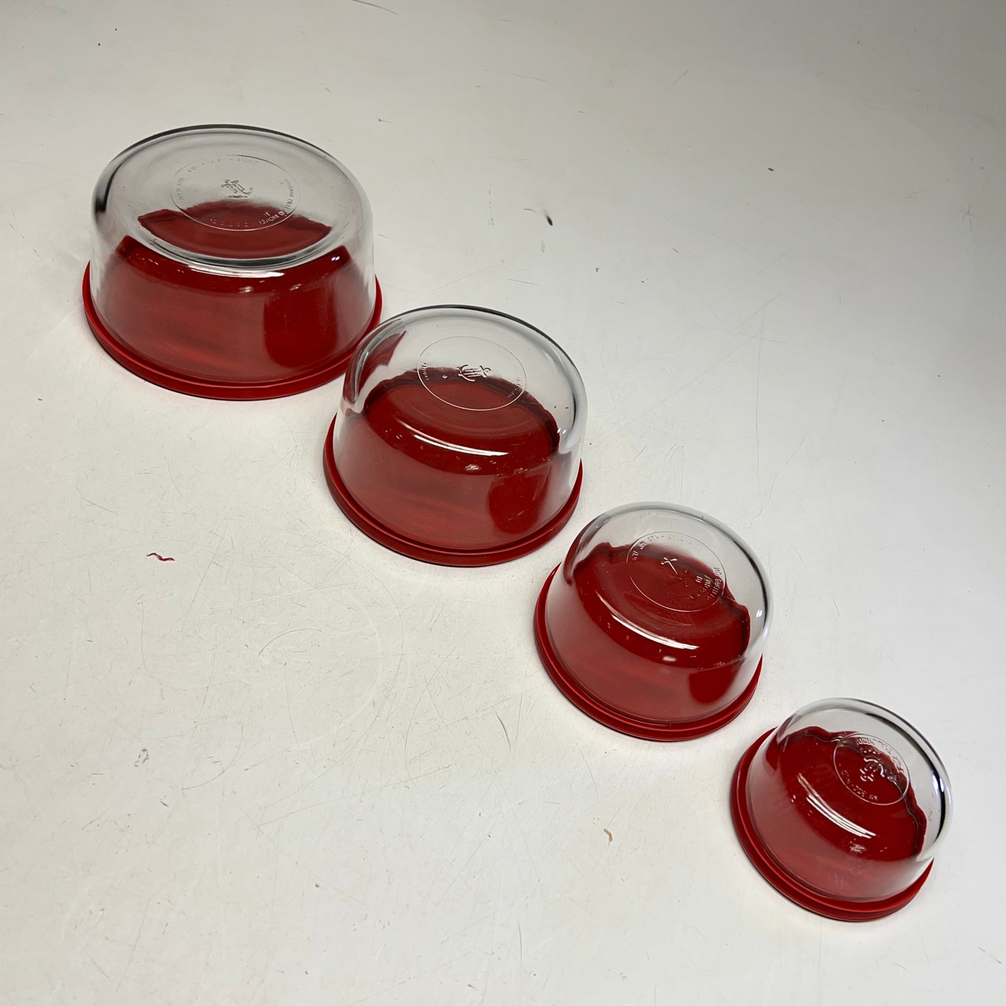 ZA@ ANCHOR (26 PIECE SET) Glass Food Storage Set Snug Fit Lids 1,2,3 & 7 Cup Red 14607ECOM A