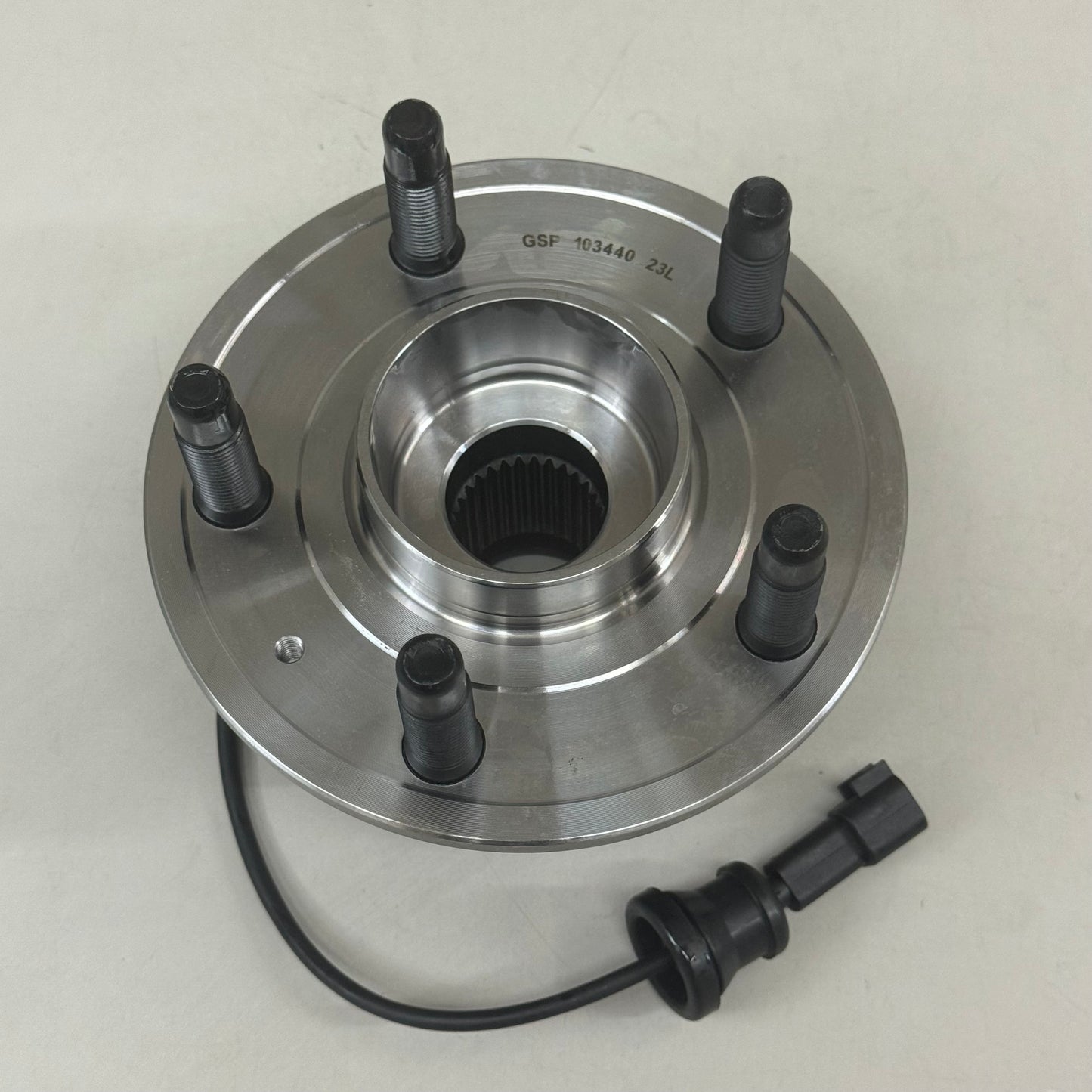 GSP Wheel Bearing & Hub Assembly Replacement Part For Chevy & GMC 103440