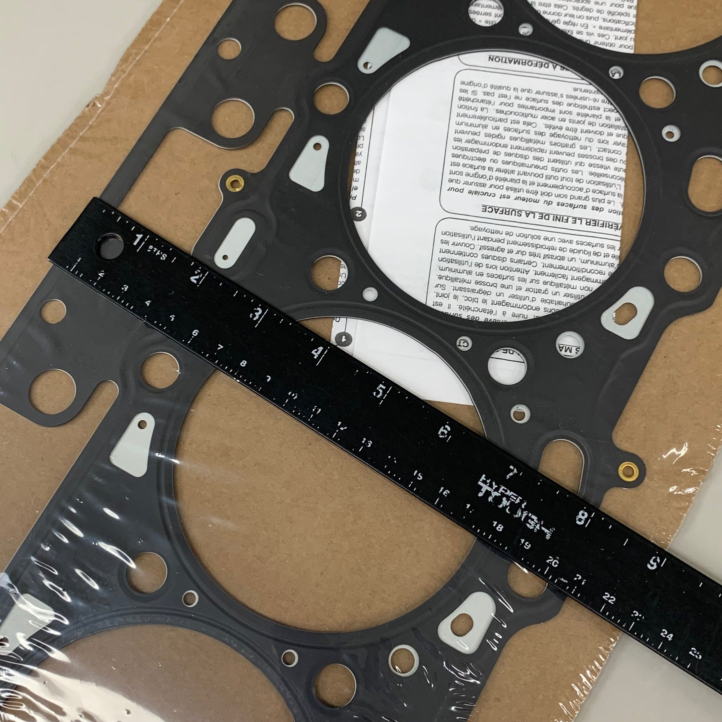 MAHLE Cylinder Head Gasket For Chevy 54581