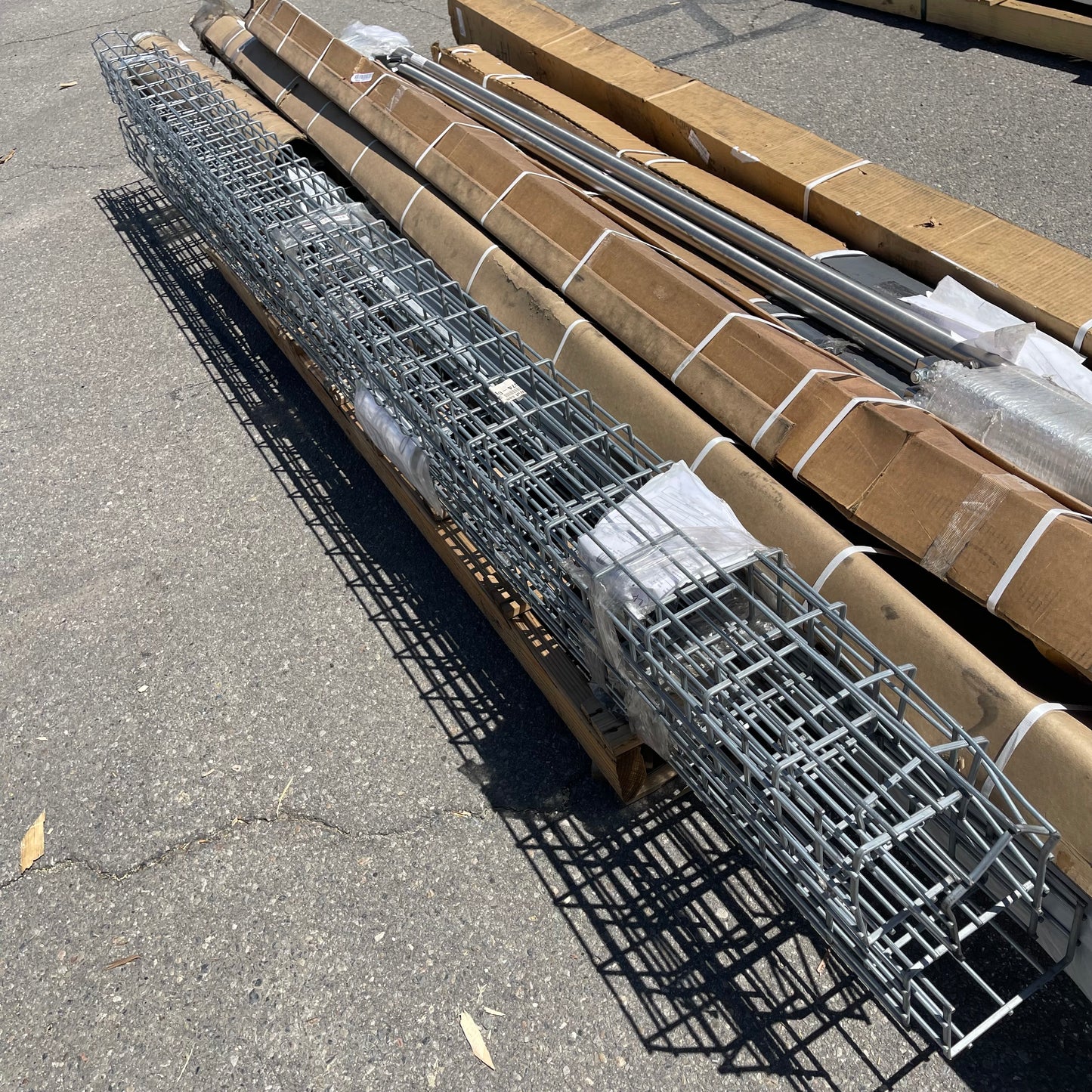 ZA@ Pallet of MIXED Steel Channels, Blinds, Canvas Roll Awning, & More (AS-IS)
