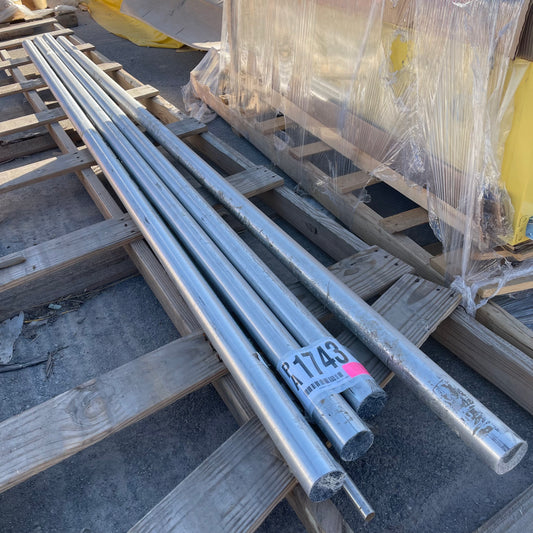 ZA@ Pallet of ALUMINUM Rod 2” Diameter 70 lbs (AS-IS)