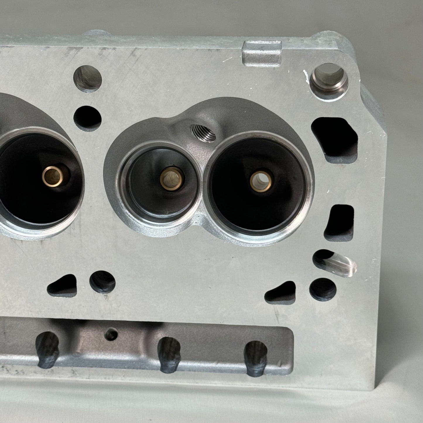 Cast Aluminum Cylinder Head Small Block for FORD 289/302/351W SBF-60CC