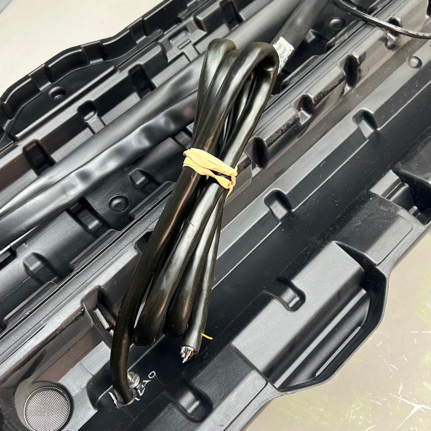 CORNING (2 PACK) Aerial Terminal Dual Terminal Blocks 80611307028 (New Opened)