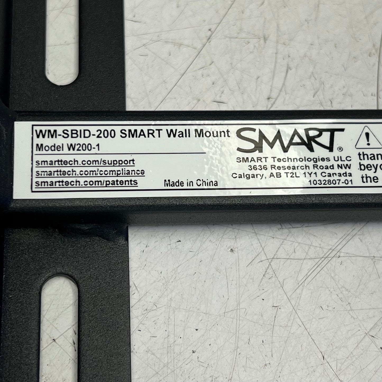 SMART TECH Fixed Wall Mount for Smart Tech Series Displays 220lb Cap WM-SBID-200