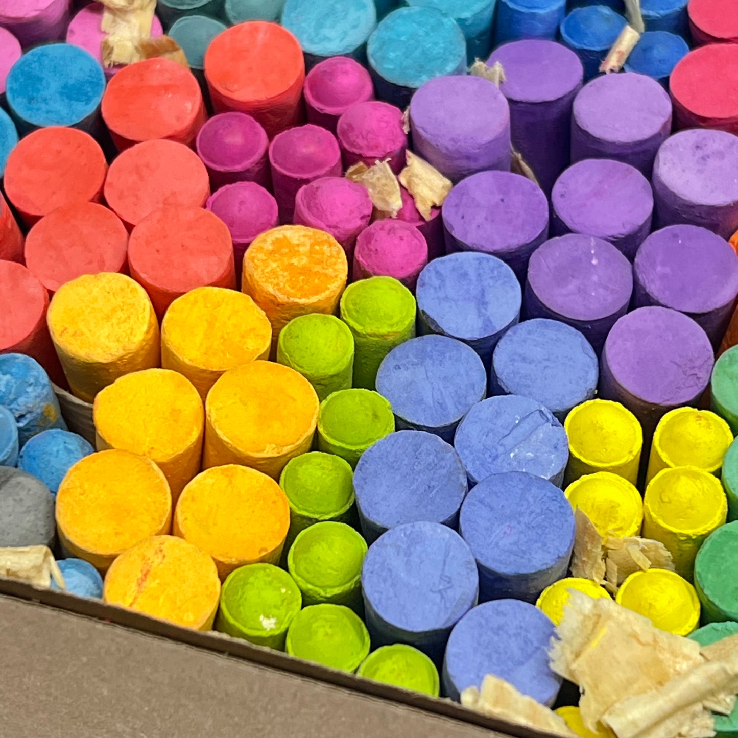 PRANG (144 PACK) Ambrite Paper Chalk Vibrant Colors Grit-free Multicolor X51000
