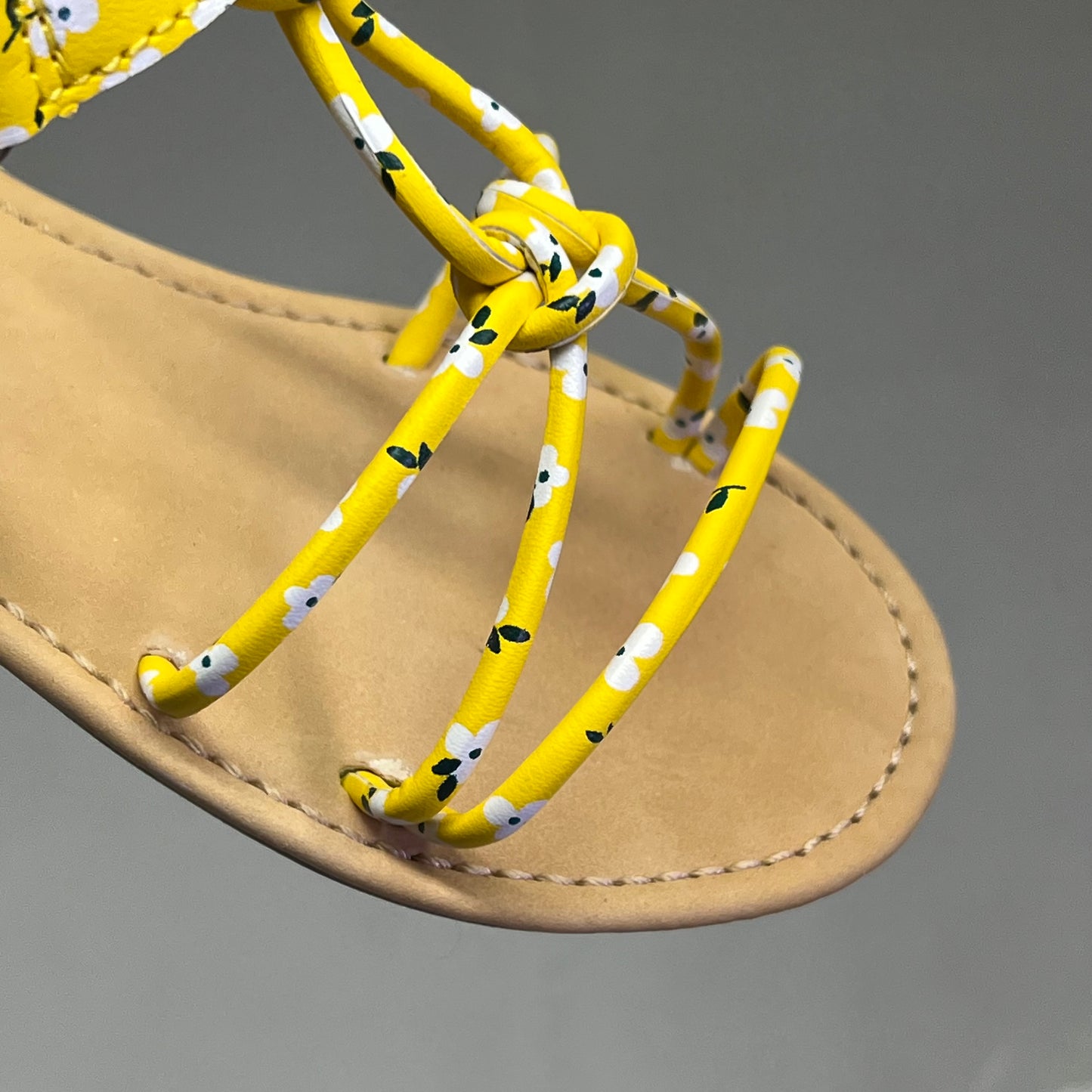 CARTER'S Earla Knot Toddler Sandal Shoe Girl's Sz 8 Yellow CS21V02B