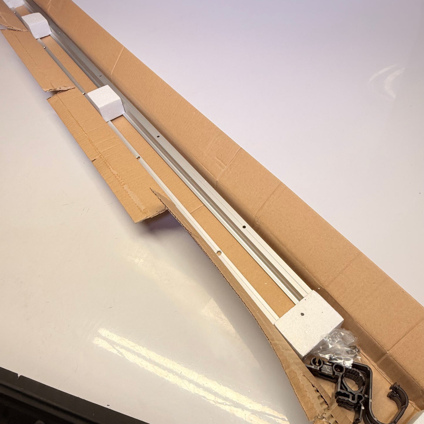 HETTICH WingLine L Profile Set With Bottom Guide 1200mm 9239311